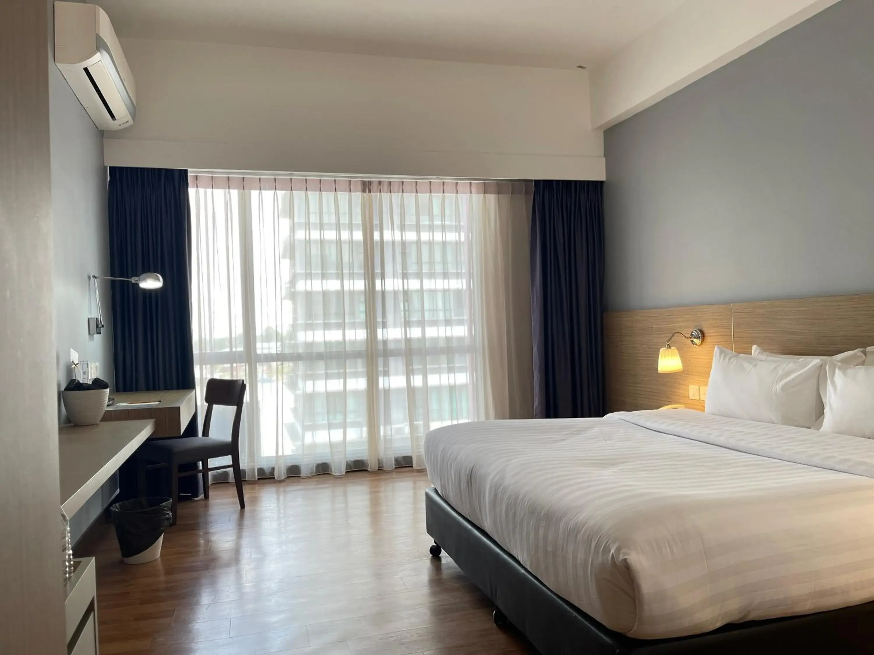 Executive Deluxe King in Win Hotel Executive Deluxe King in Win Hotel