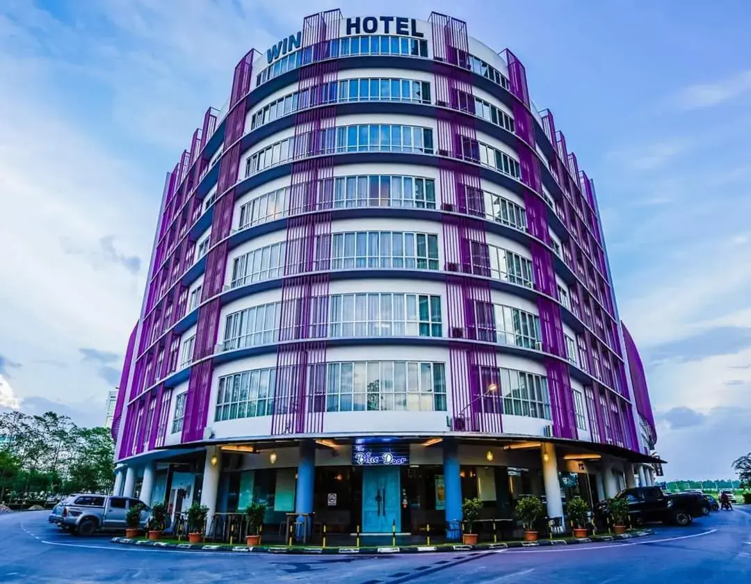 Property building in Win Hotel Property building in Win Hotel