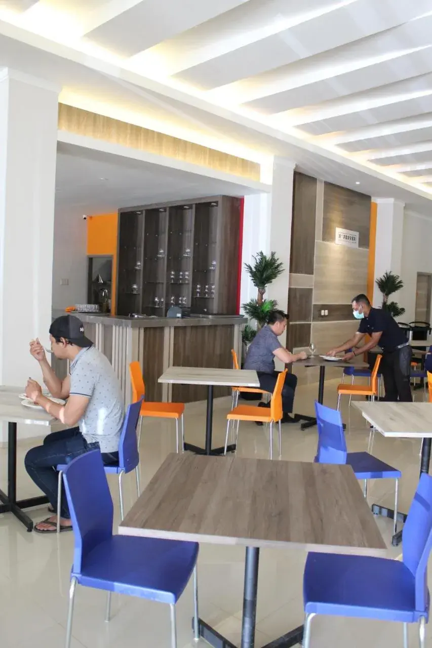 Restaurant/places to eat in Front One Budget Waena Abepura Restaurant/places to eat in Front One Budget Waena Abepura