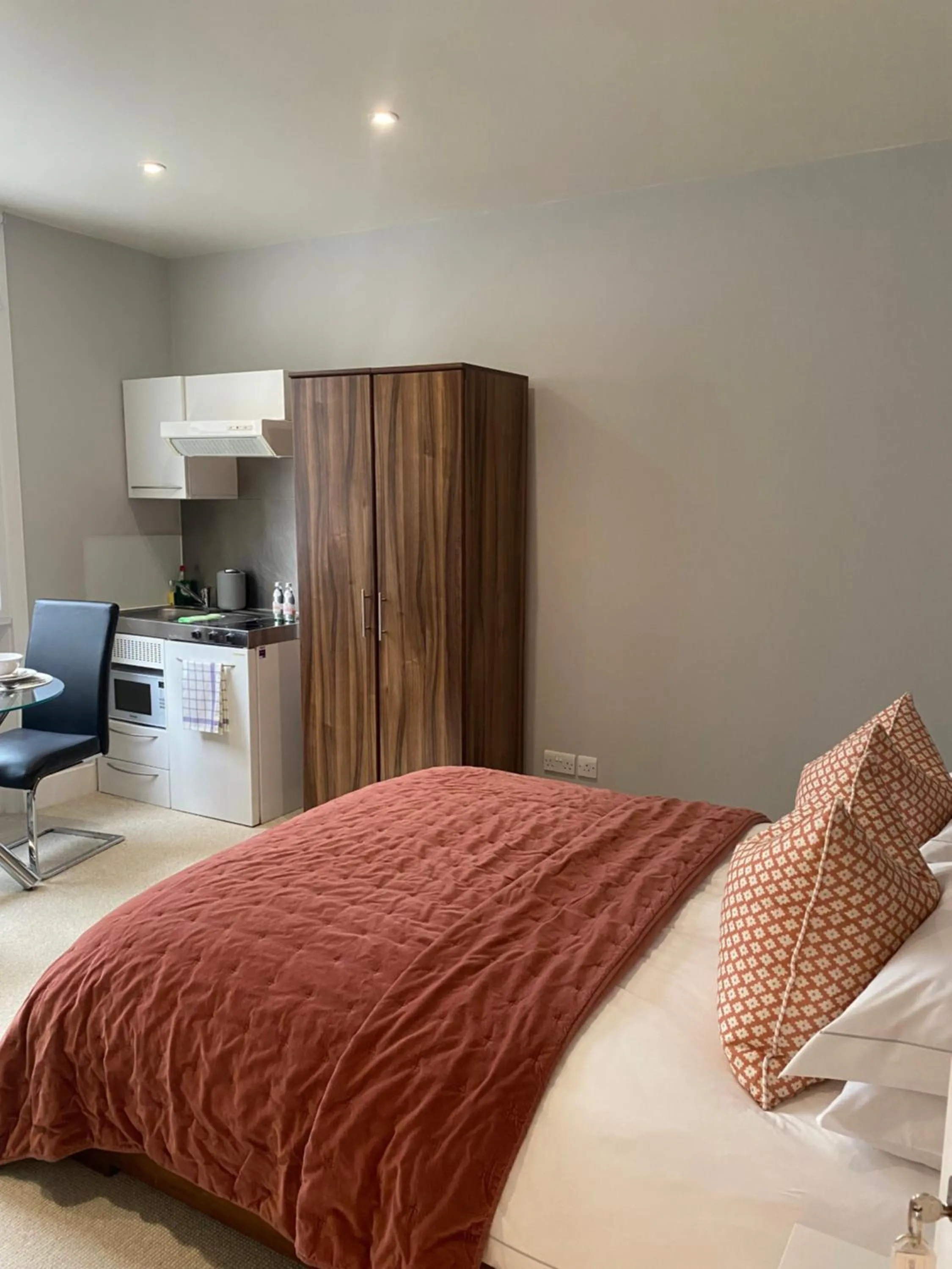 Bed in Belgravia Apartments