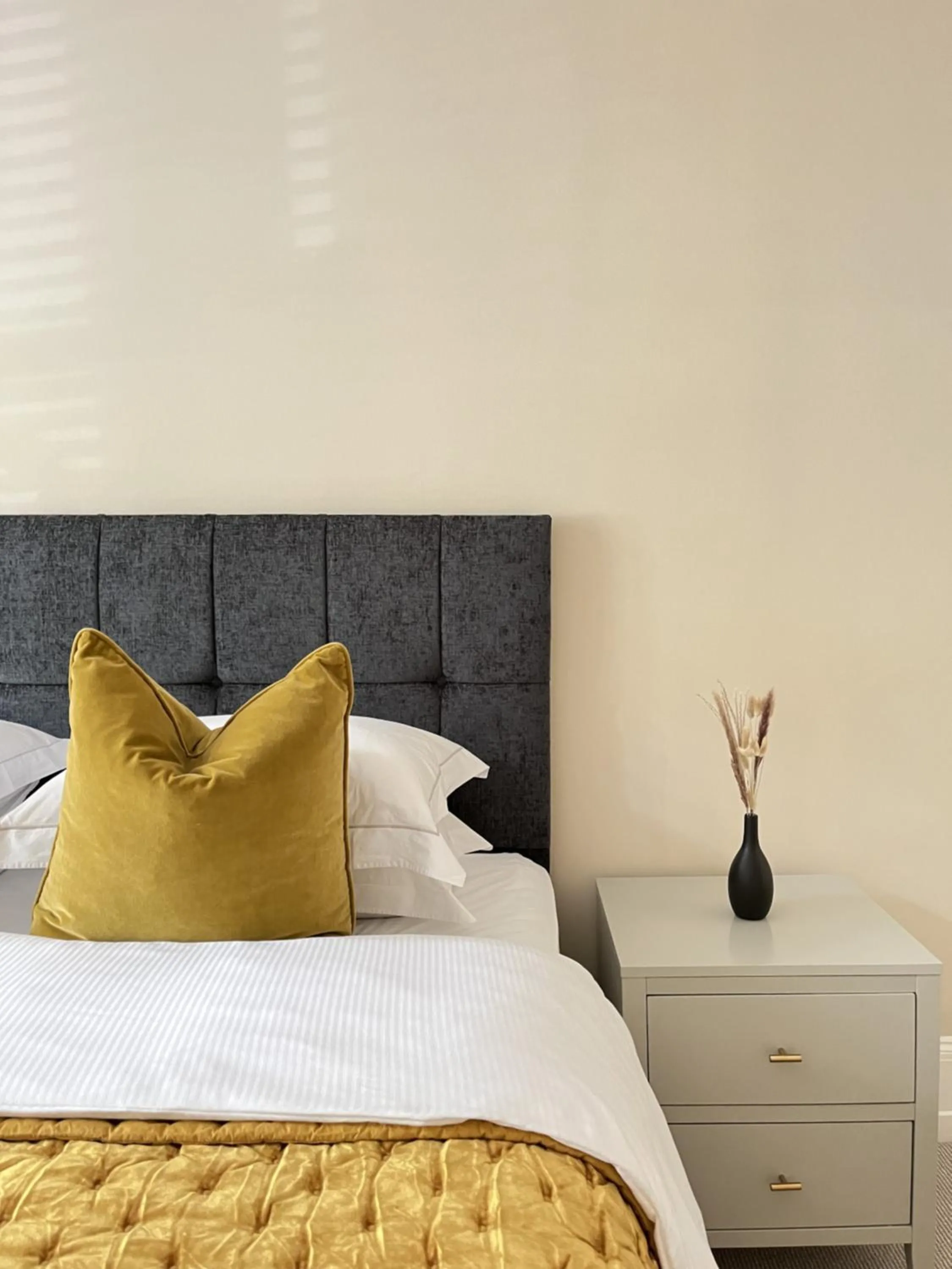 Bed in Belgravia Apartments