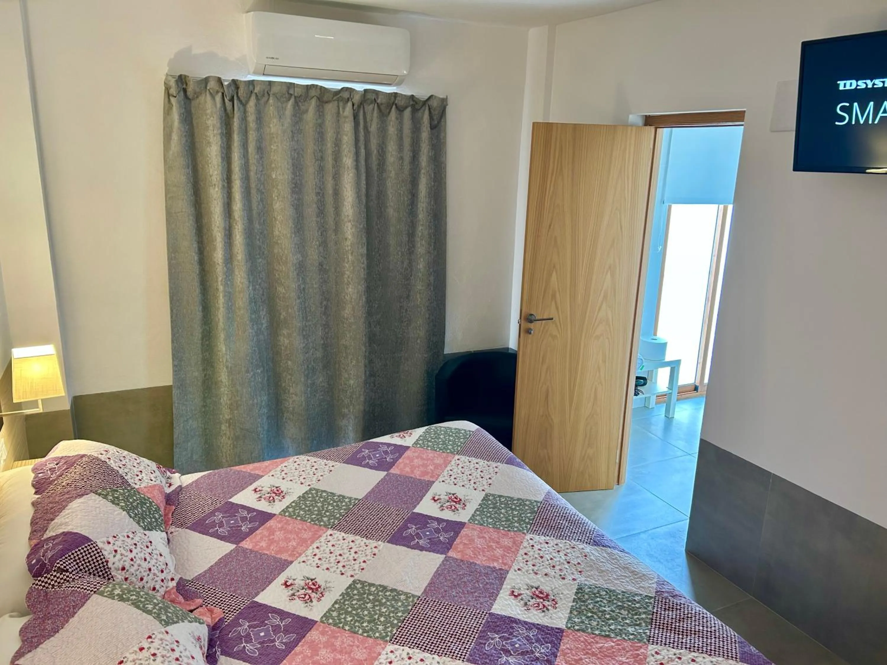 Bed in Hostal Fornet Altea