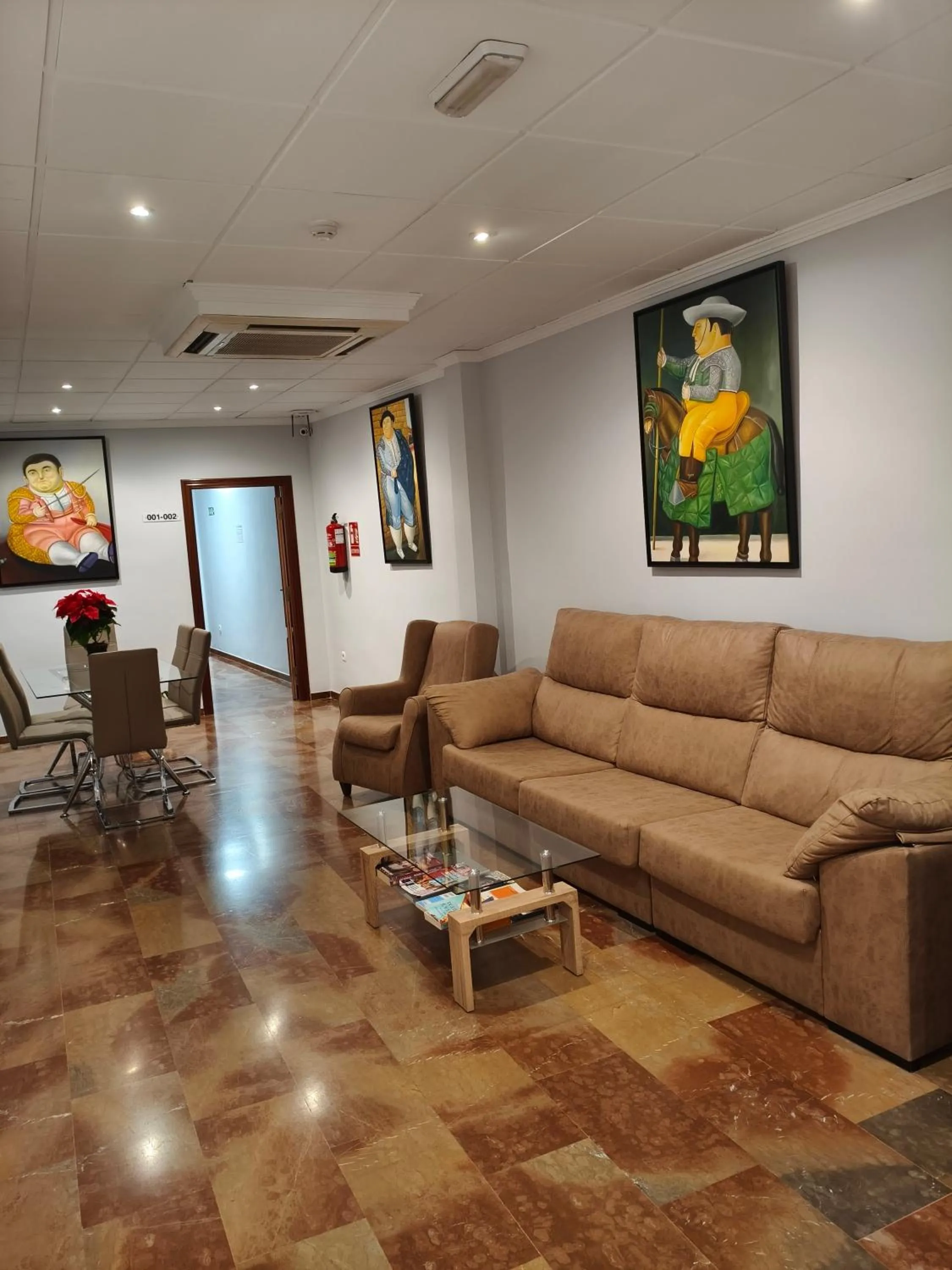 Property building in Hostal San Cayetano