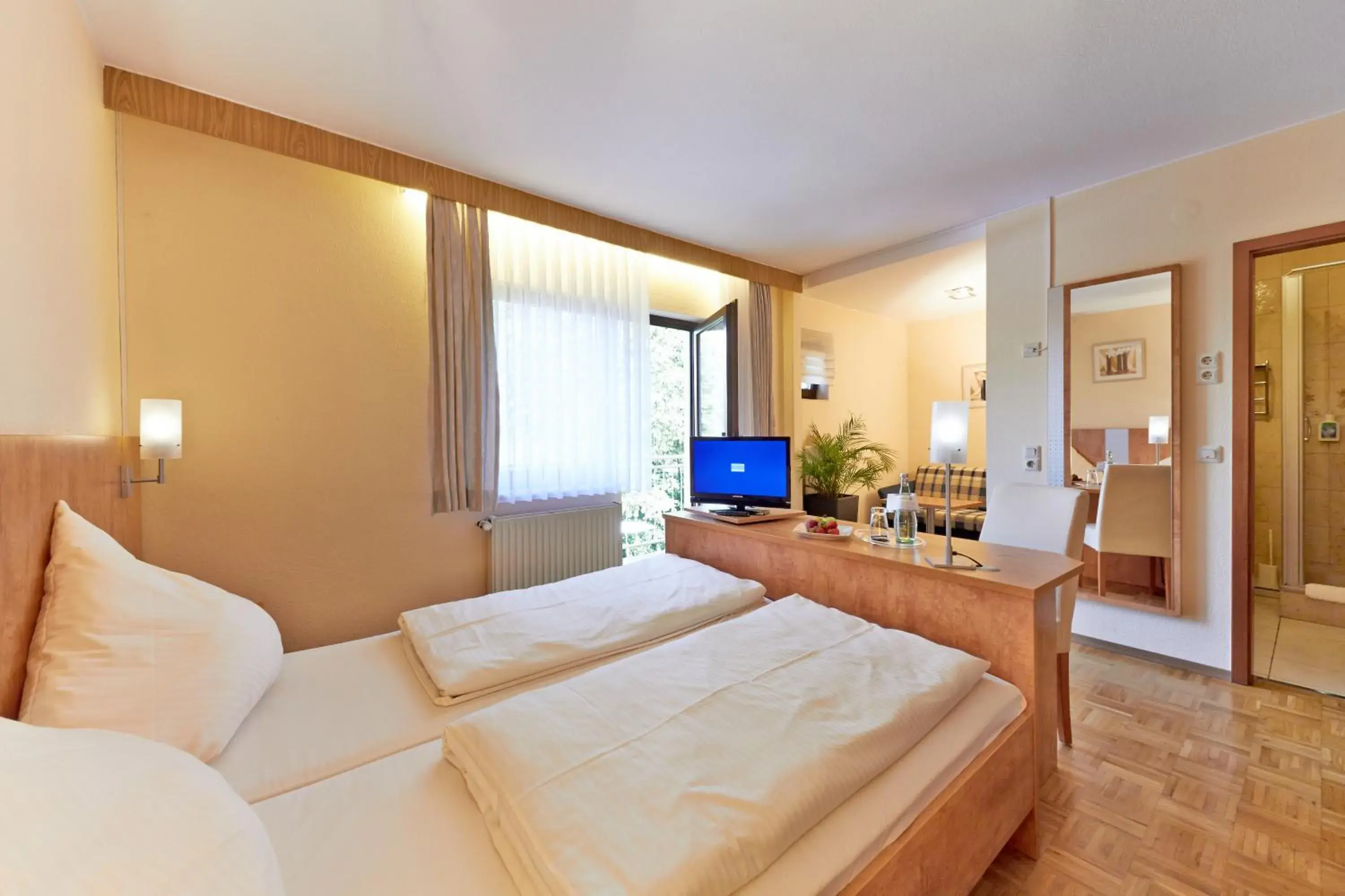 Comfort Double Room in Waldhotel Felschbachhof Comfort Double Room in Waldhotel Felschbachhof