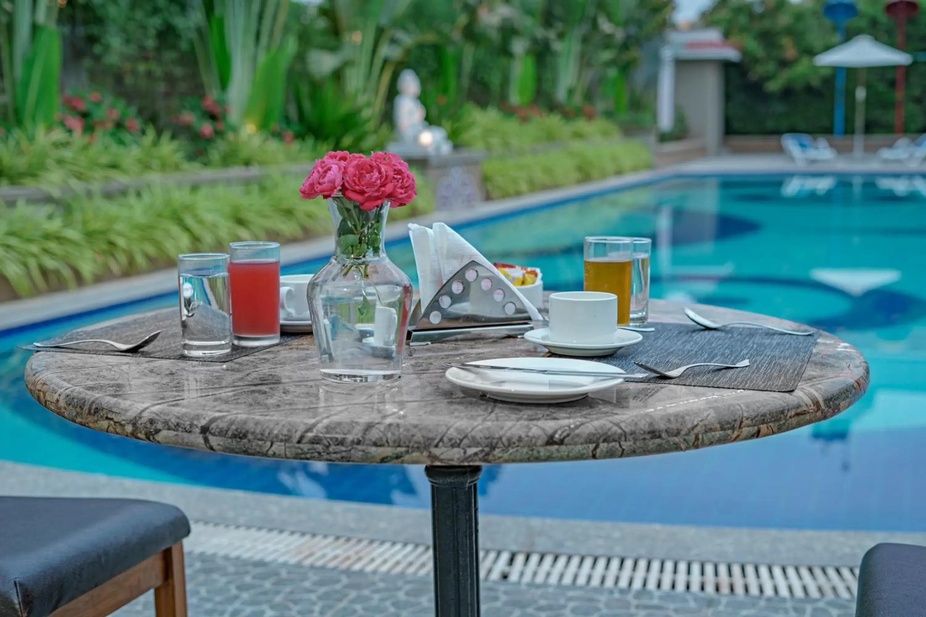 Swimming pool in Sterling Gir Swimming pool in Sterling Gir