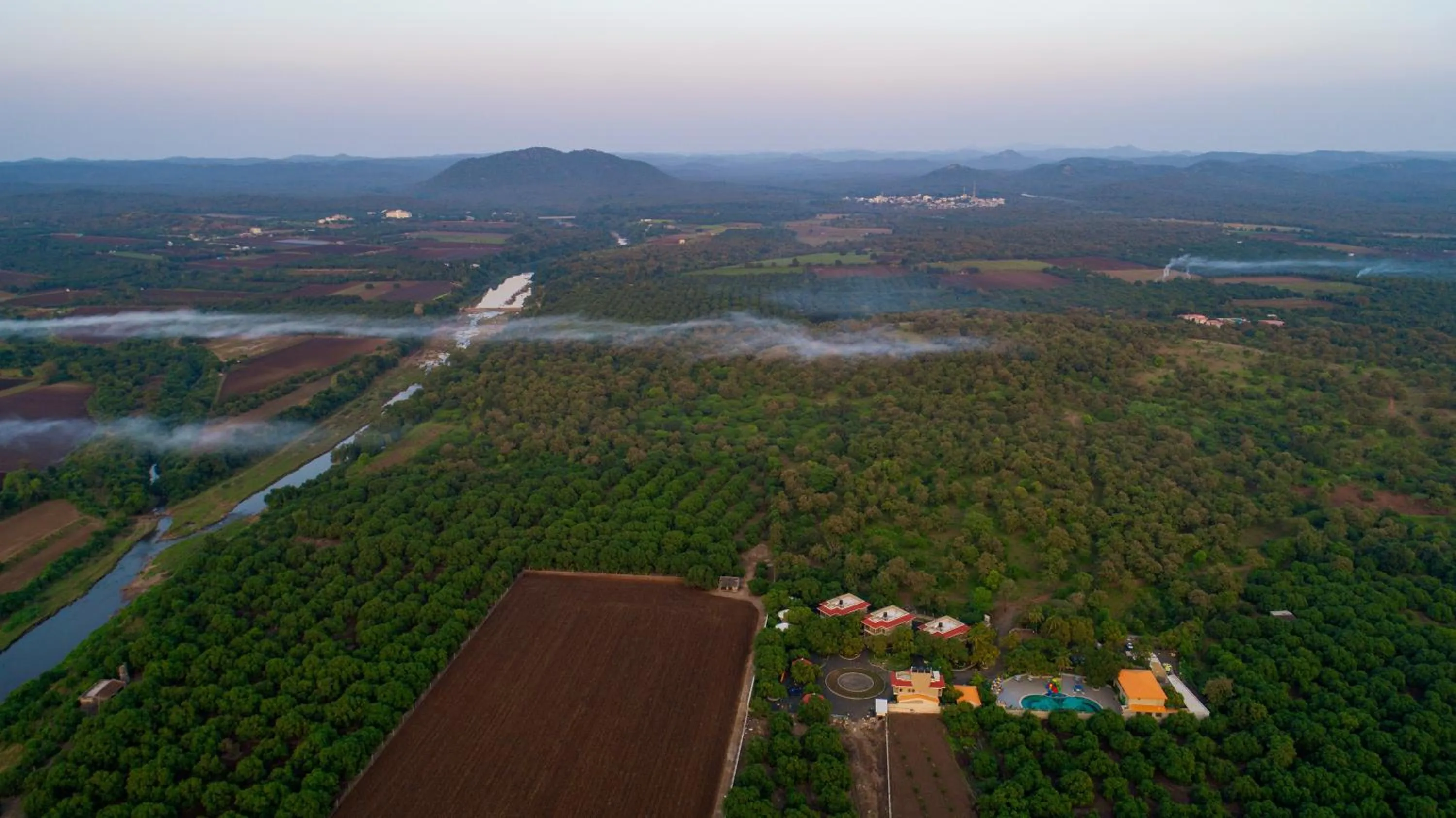 Bird's eye view in Sterling Gir