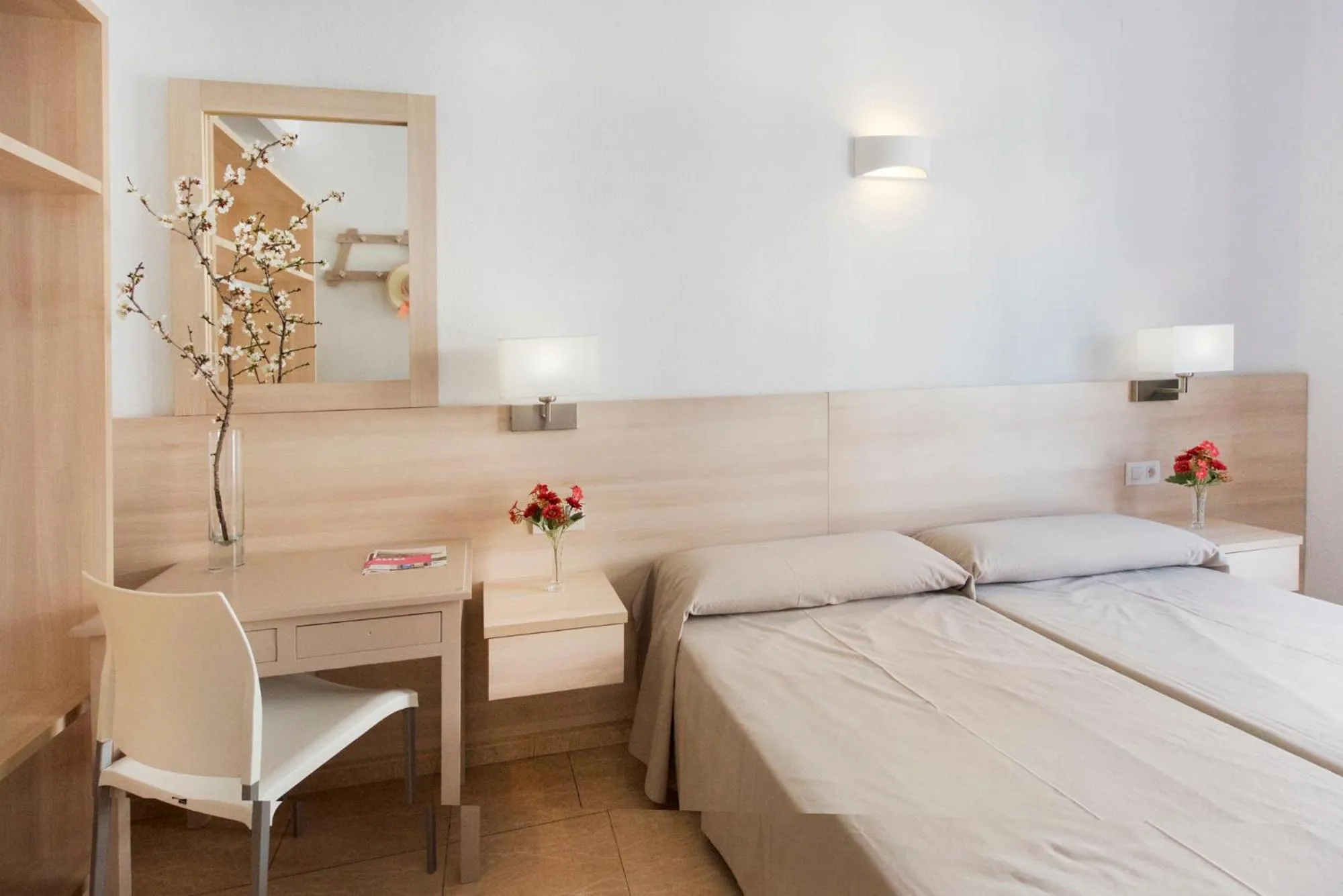 Bed in Hotel San Miguel