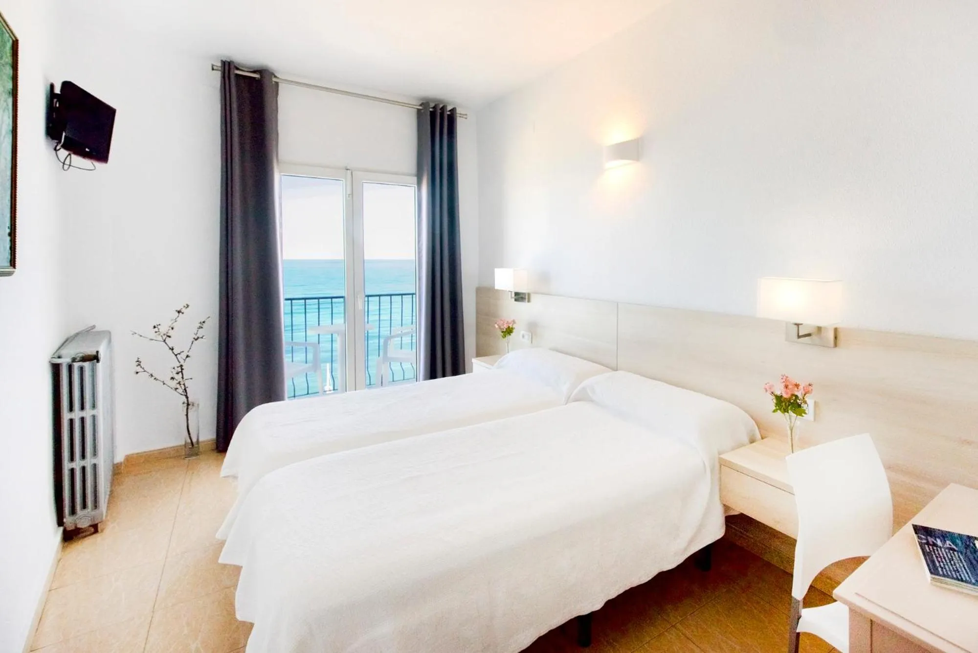 Bed in Hotel San Miguel