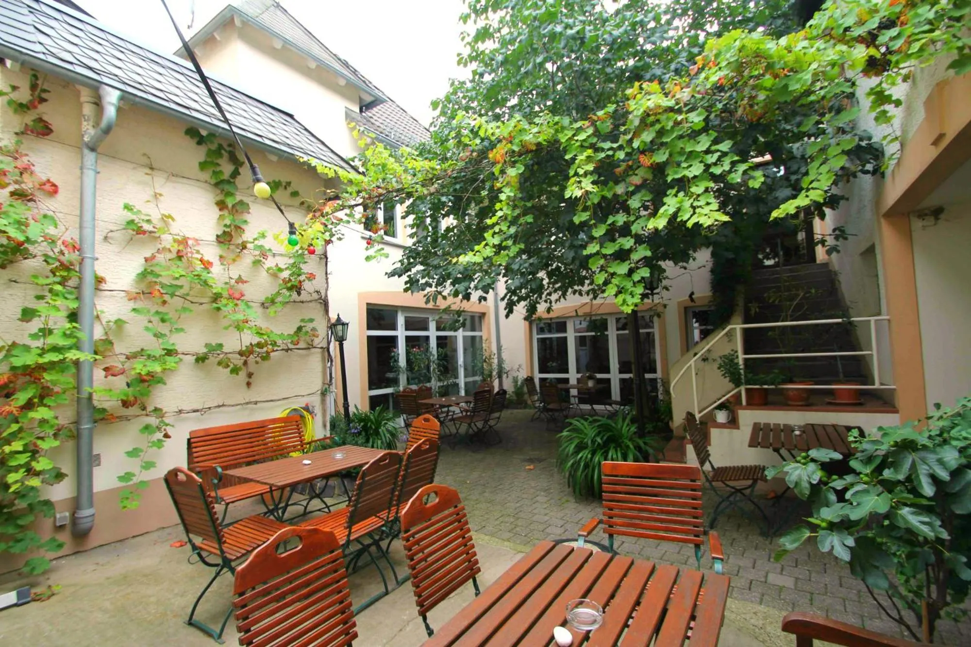 Restaurant/places to eat in Hotel Landgasthof Gemmer