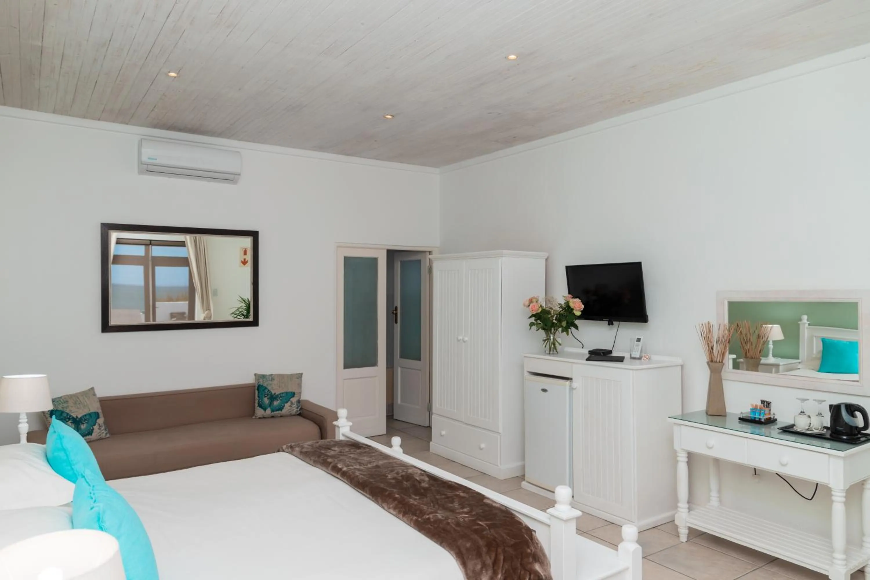 TV and multimedia, Bed in Paternoster Lodge