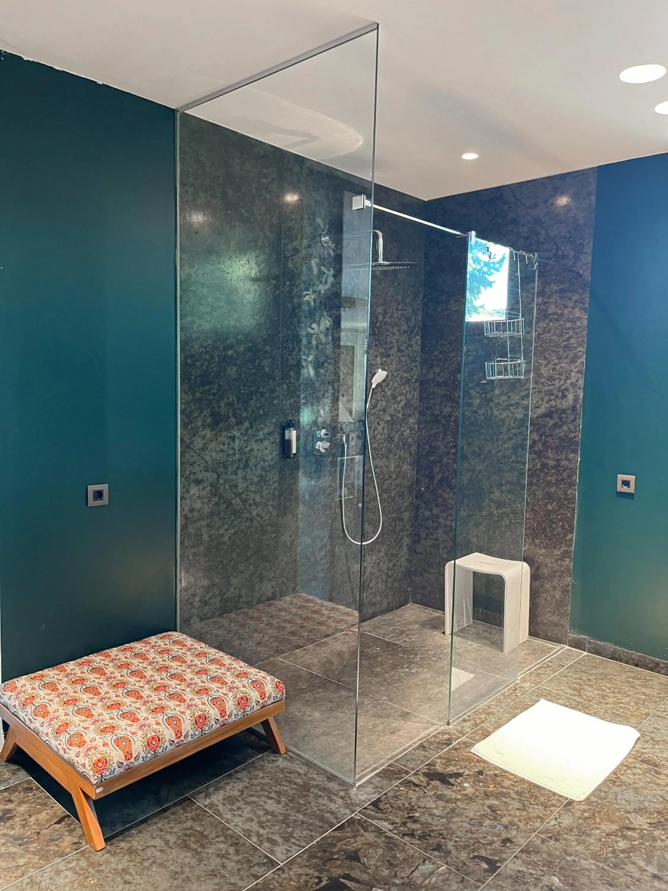 Bathroom in The Babe Boutique Hotel