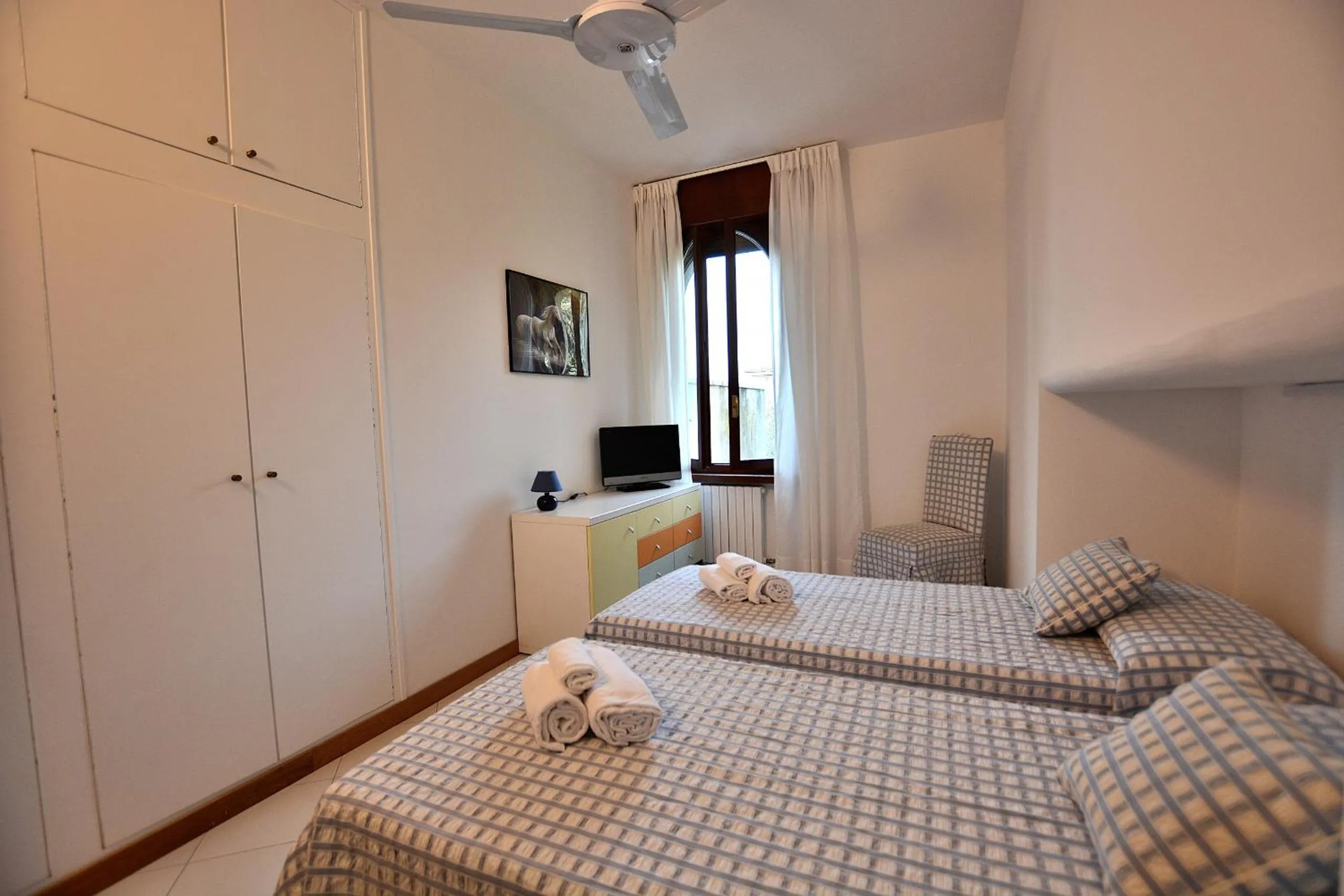 Other, Bed in Apartment Frader Otto With Lake View