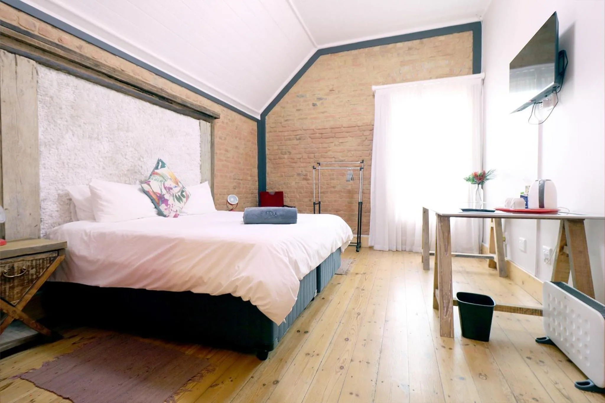 Bed in THE PLACE Muizenberg