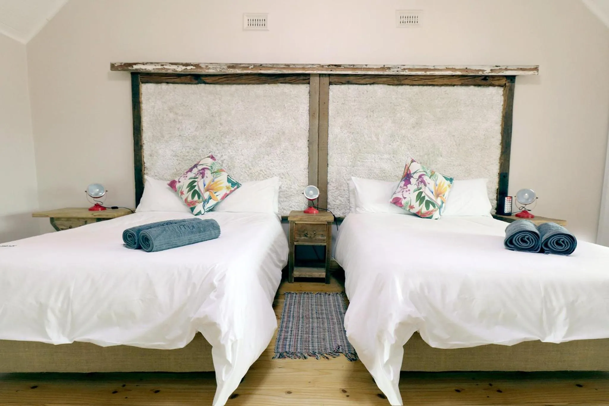 Bed in THE PLACE Muizenberg