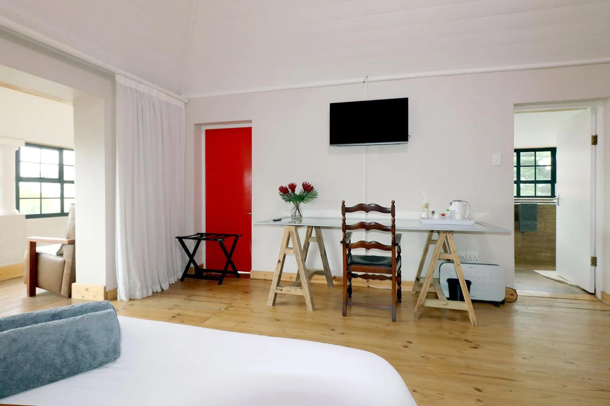 TV and multimedia, Bed in THE PLACE Muizenberg