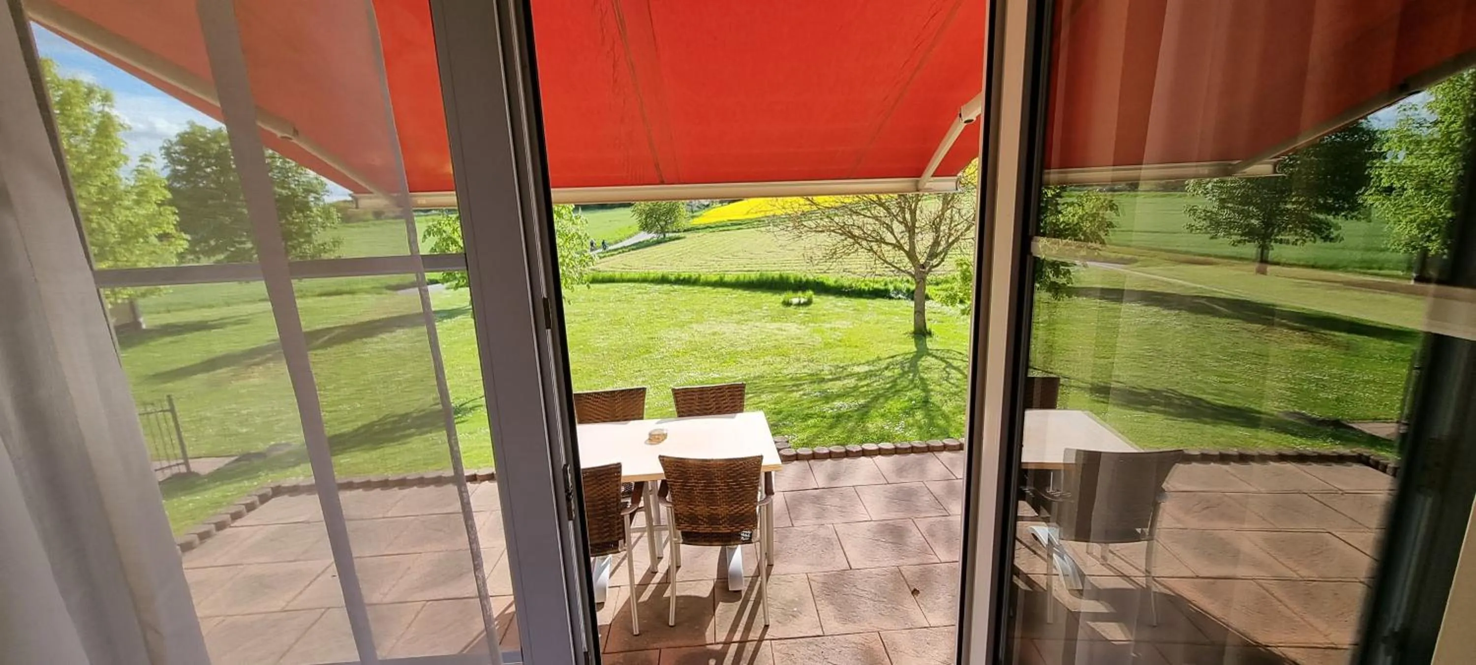 Garden in Hotel Rhöner Land Garni - Bed & Breakfast