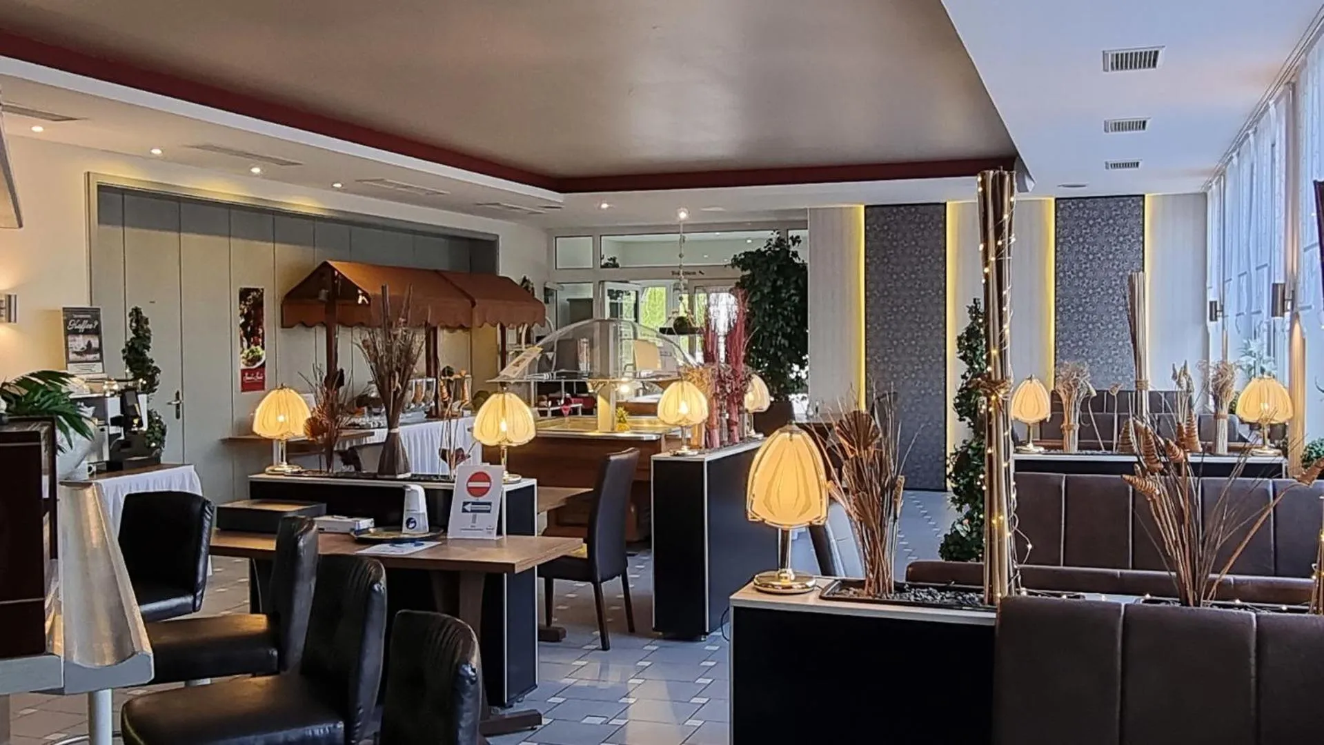 Breakfast in Hotel Rhöner Land Garni - Bed & Breakfast