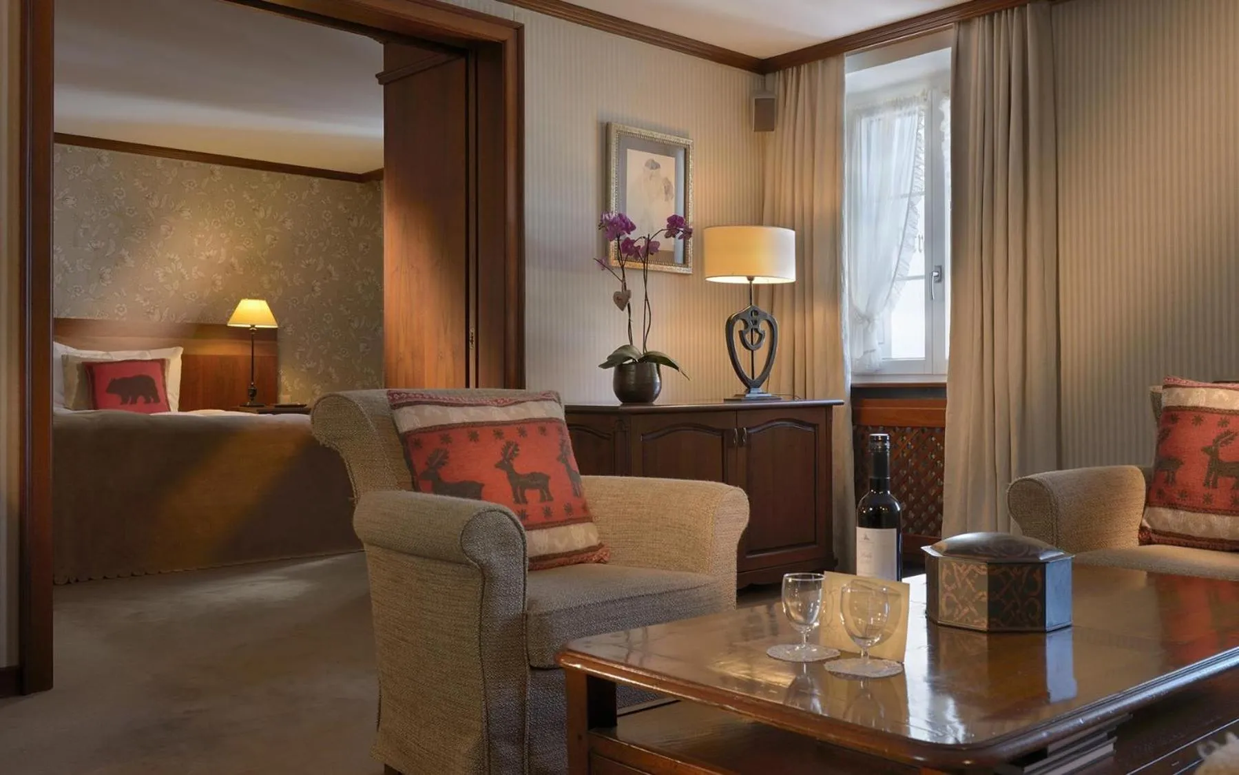 room service in Monte Rosa Boutique Hotel