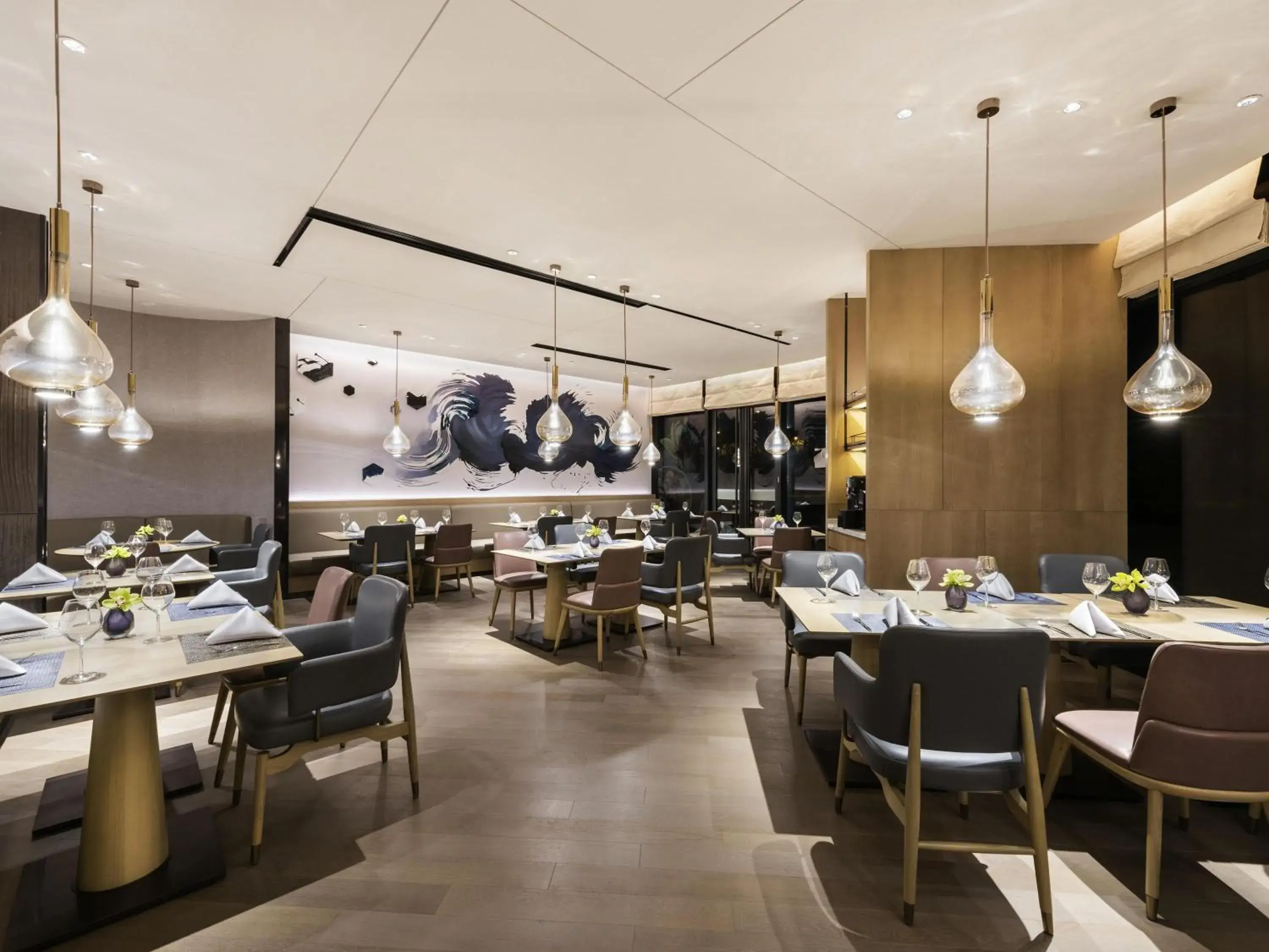 Restaurant/places to eat in Grand Mercure Shanghai Lingang Restaurant/places to eat in Grand Mercure Shanghai Lingang