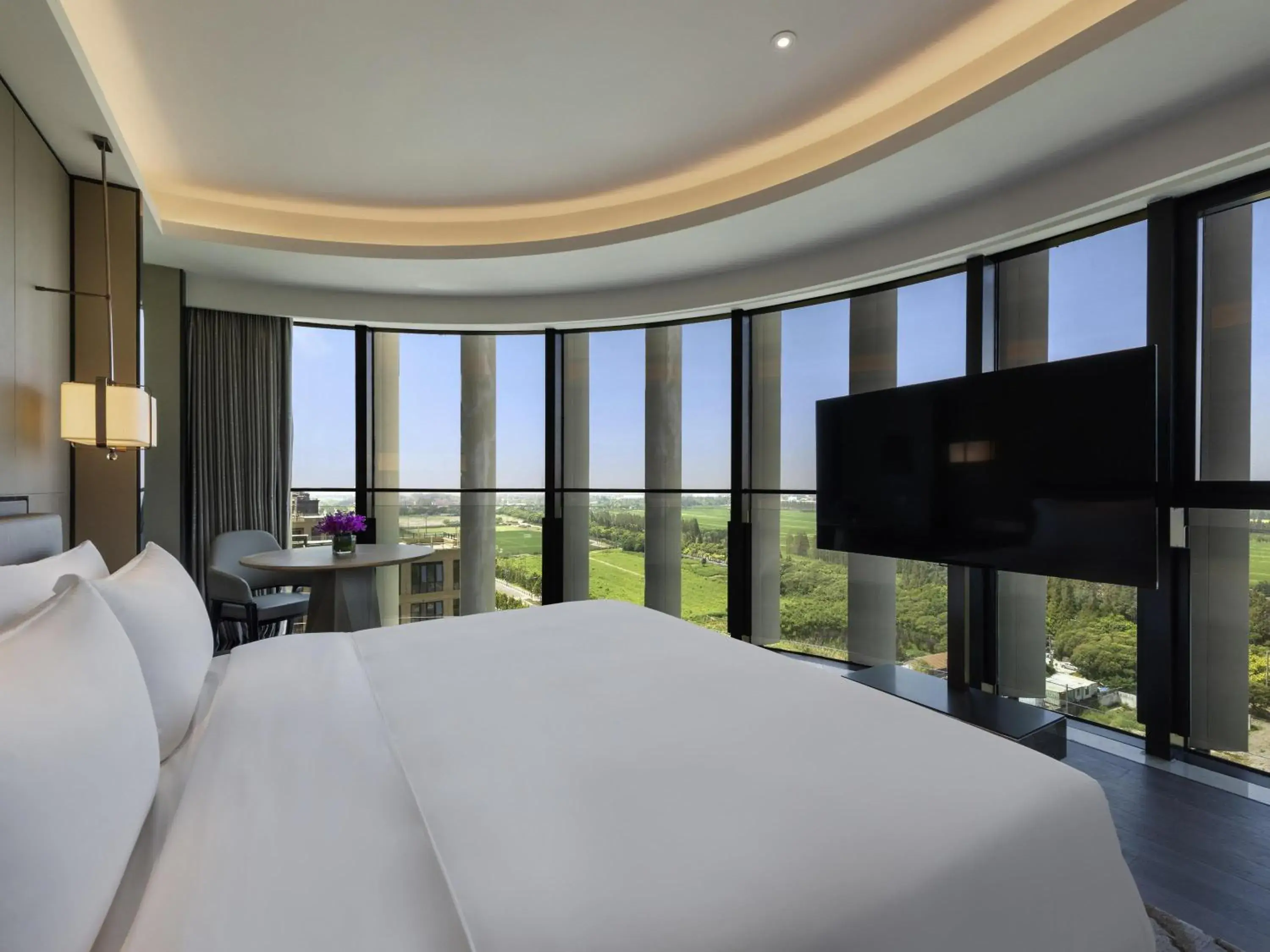 Bedroom, Bed in Grand Mercure Shanghai Lingang Bedroom, Bed in Grand Mercure Shanghai Lingang