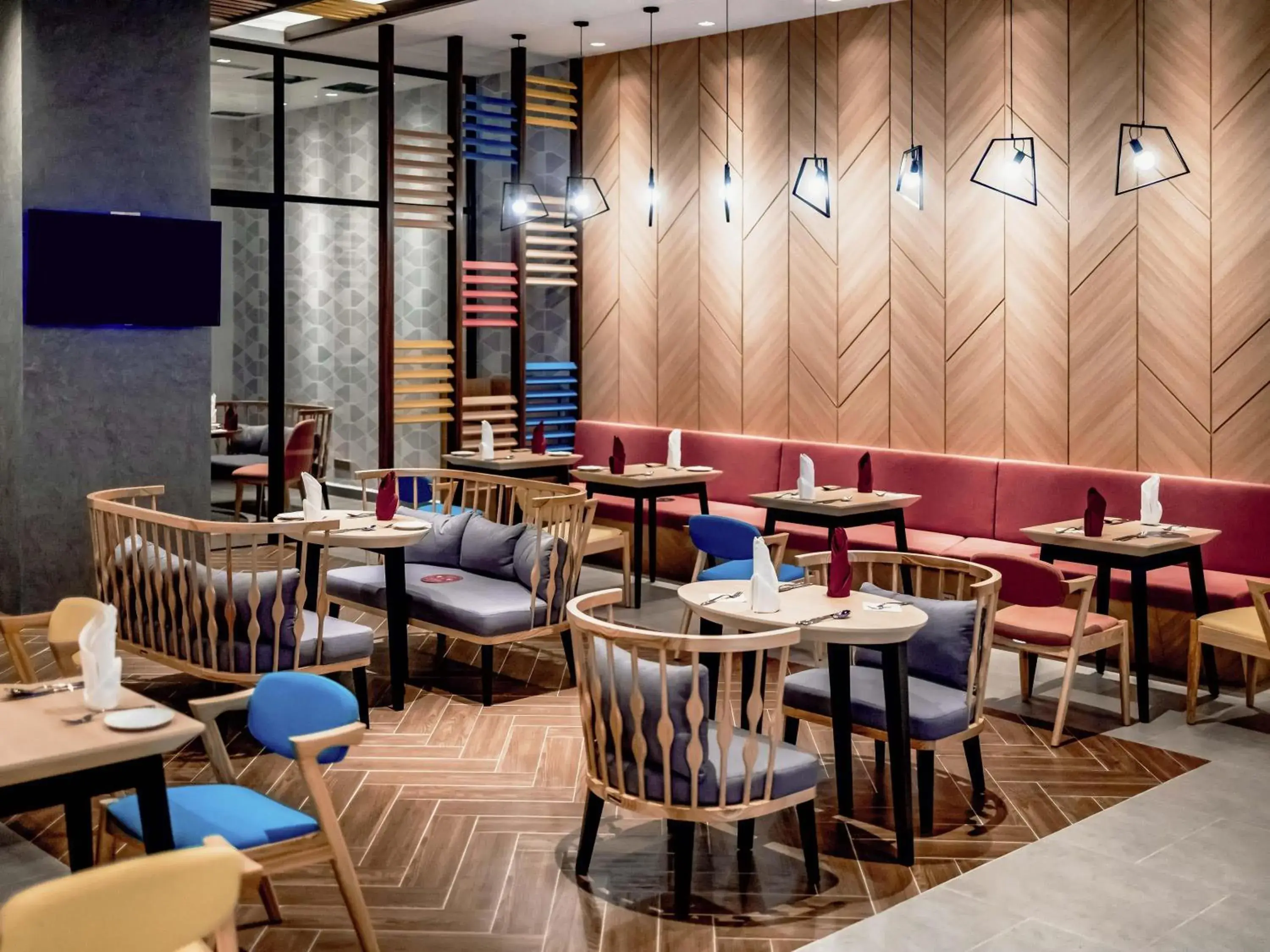 Restaurant/places to eat in ibis Styles Kota Bharu Restaurant/places to eat in ibis Styles Kota Bharu