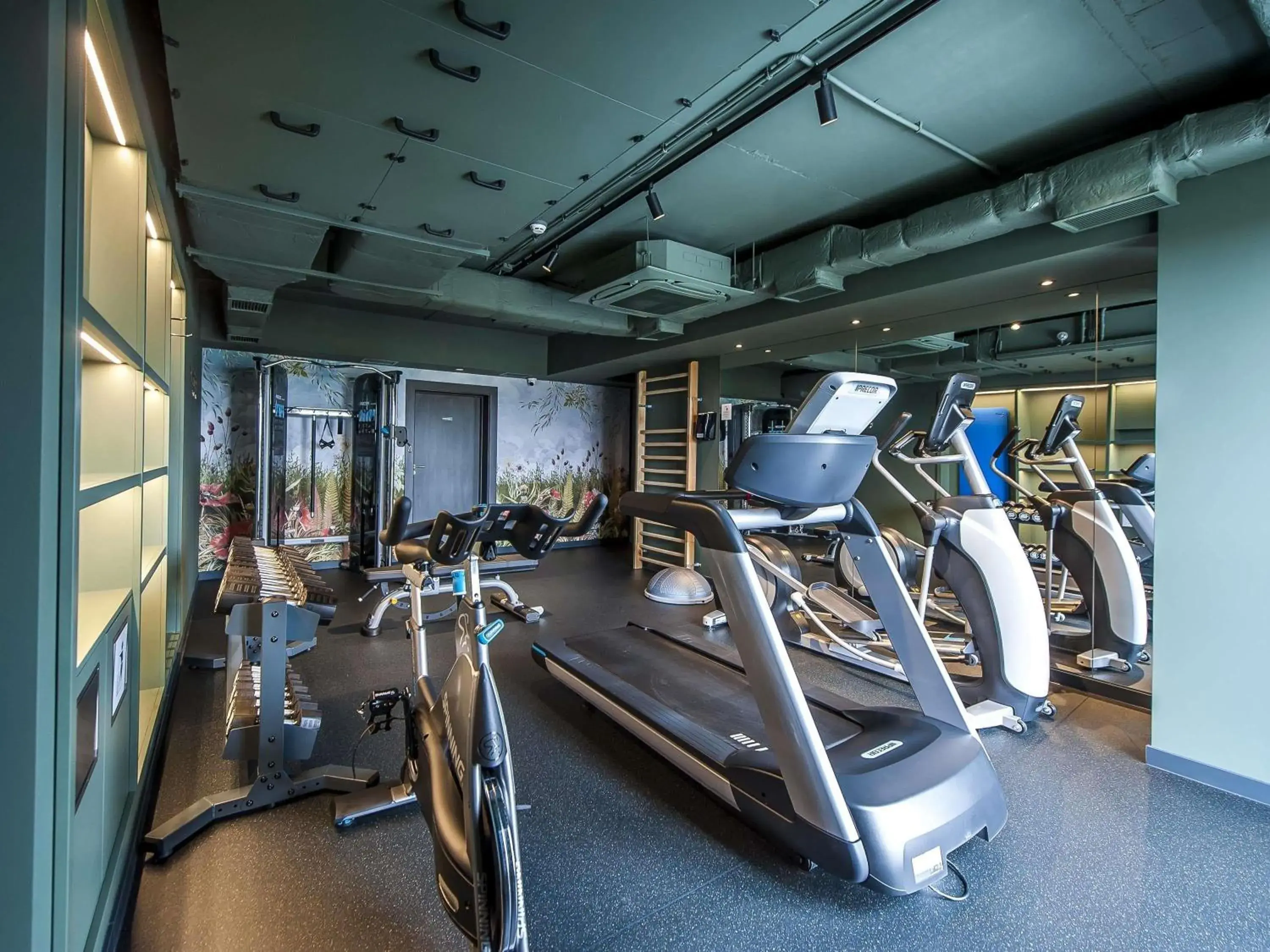 Fitness centre/facilities in Mercure Bialystok Fitness centre/facilities in Mercure Bialystok