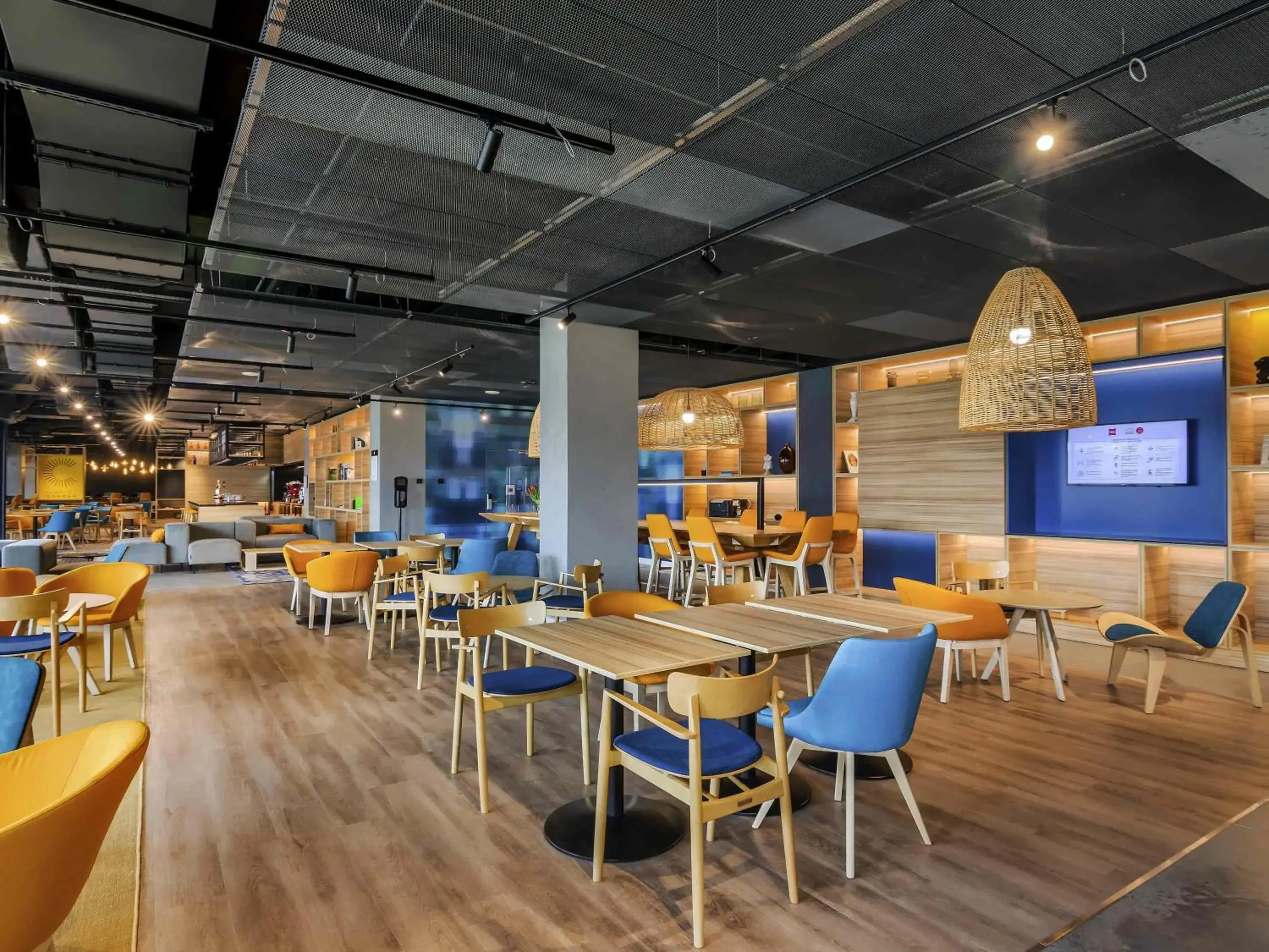 Restaurant/places to eat in ibis Timisoara City Center Restaurant/places to eat in ibis Timisoara City Center