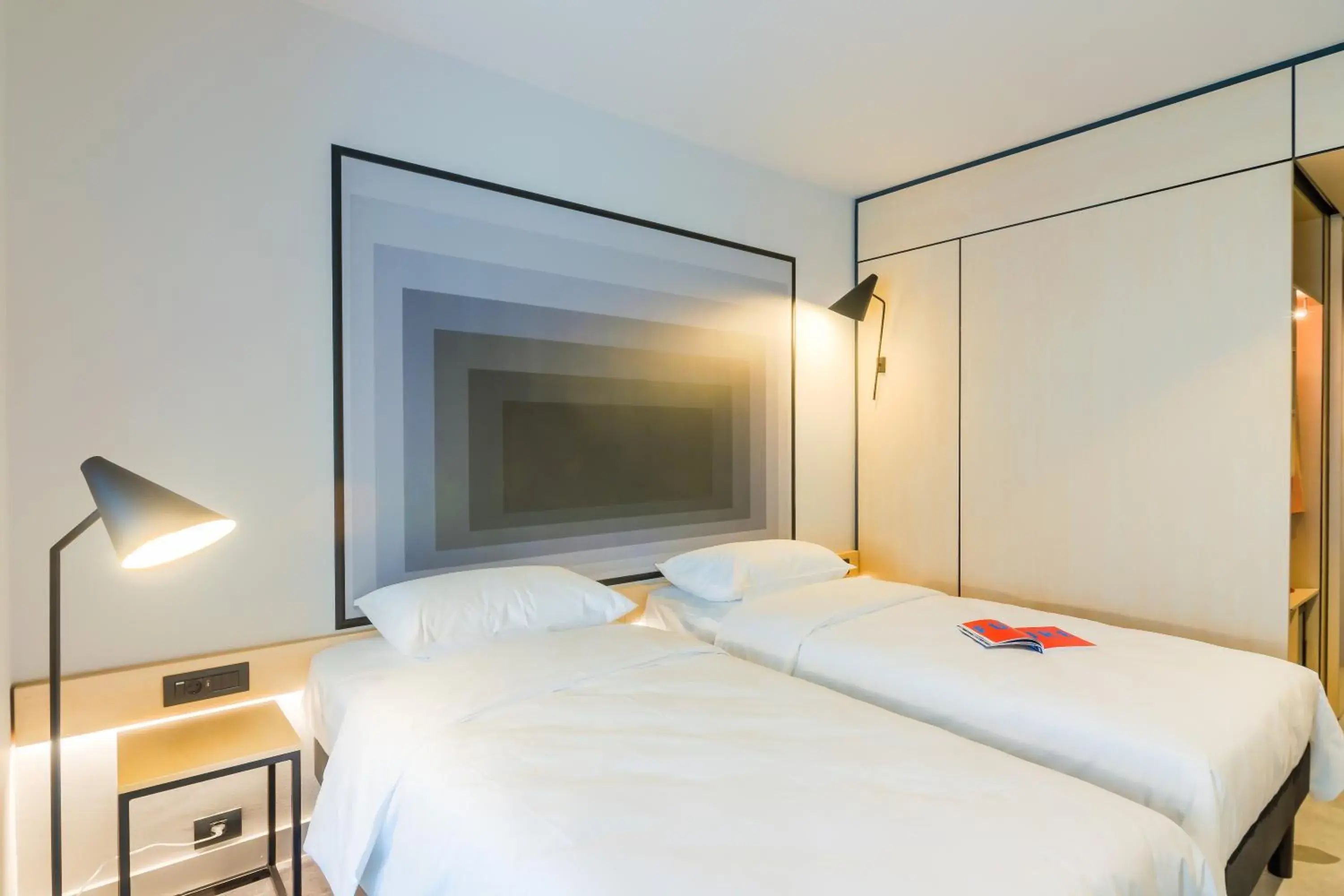 View (from property/room), Bed in ibis Timisoara City Center View (from property/room), Bed in ibis Timisoara City Center