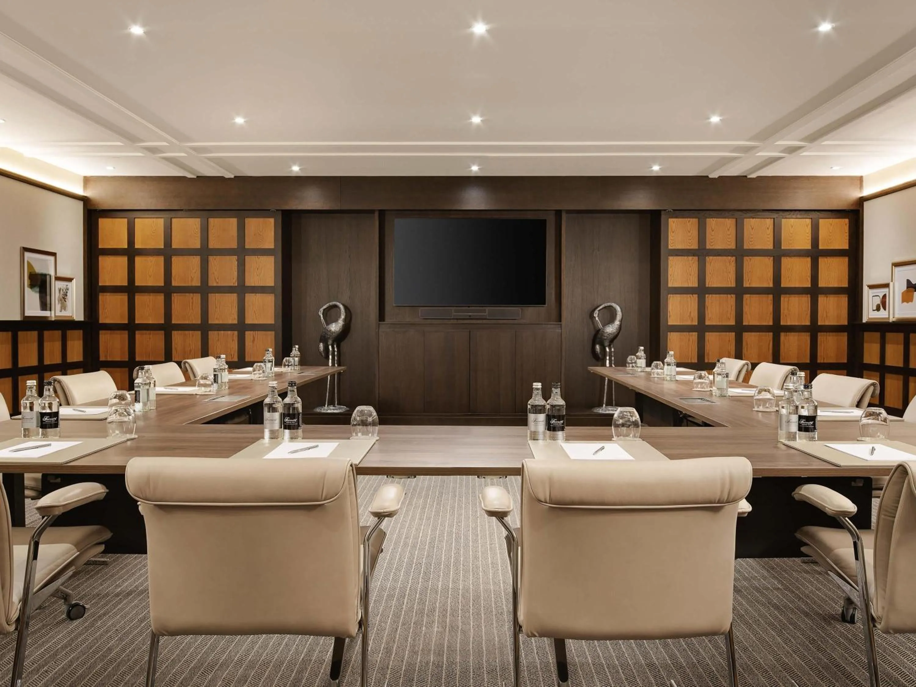 Meeting/conference room in Fairmont Windsor Park