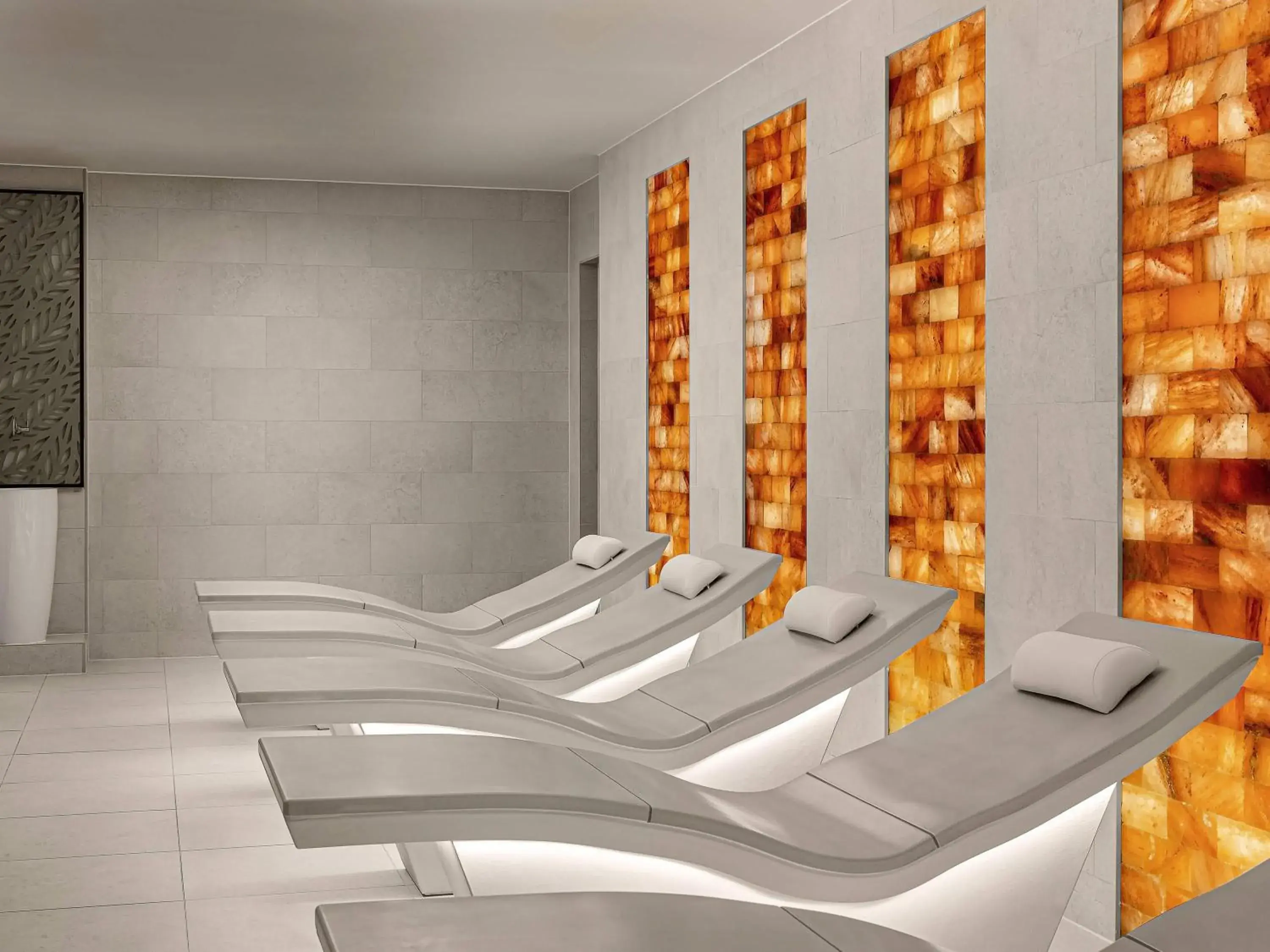 Property building in Fairmont Windsor Park Property building in Fairmont Windsor Park