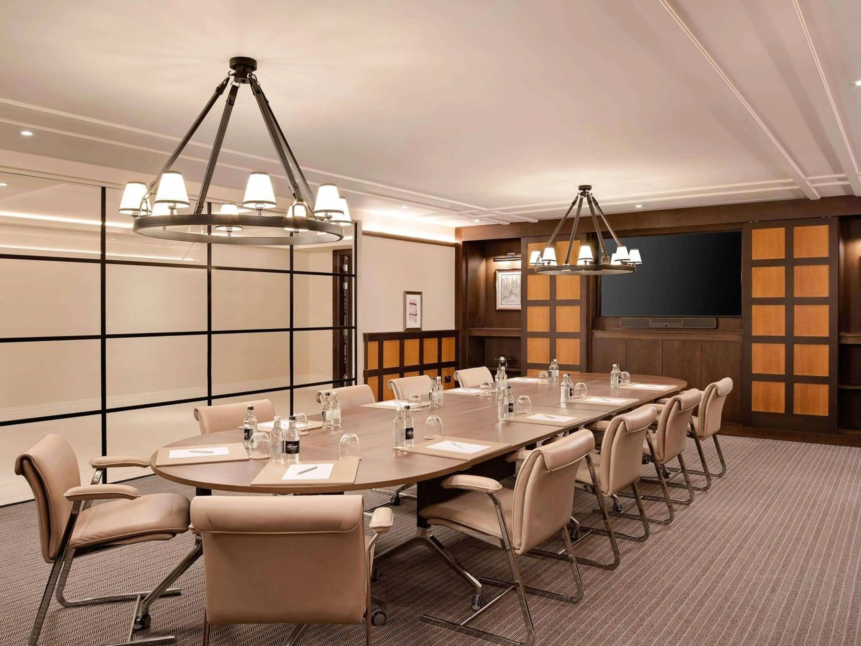 Business facilities in Fairmont Windsor Park