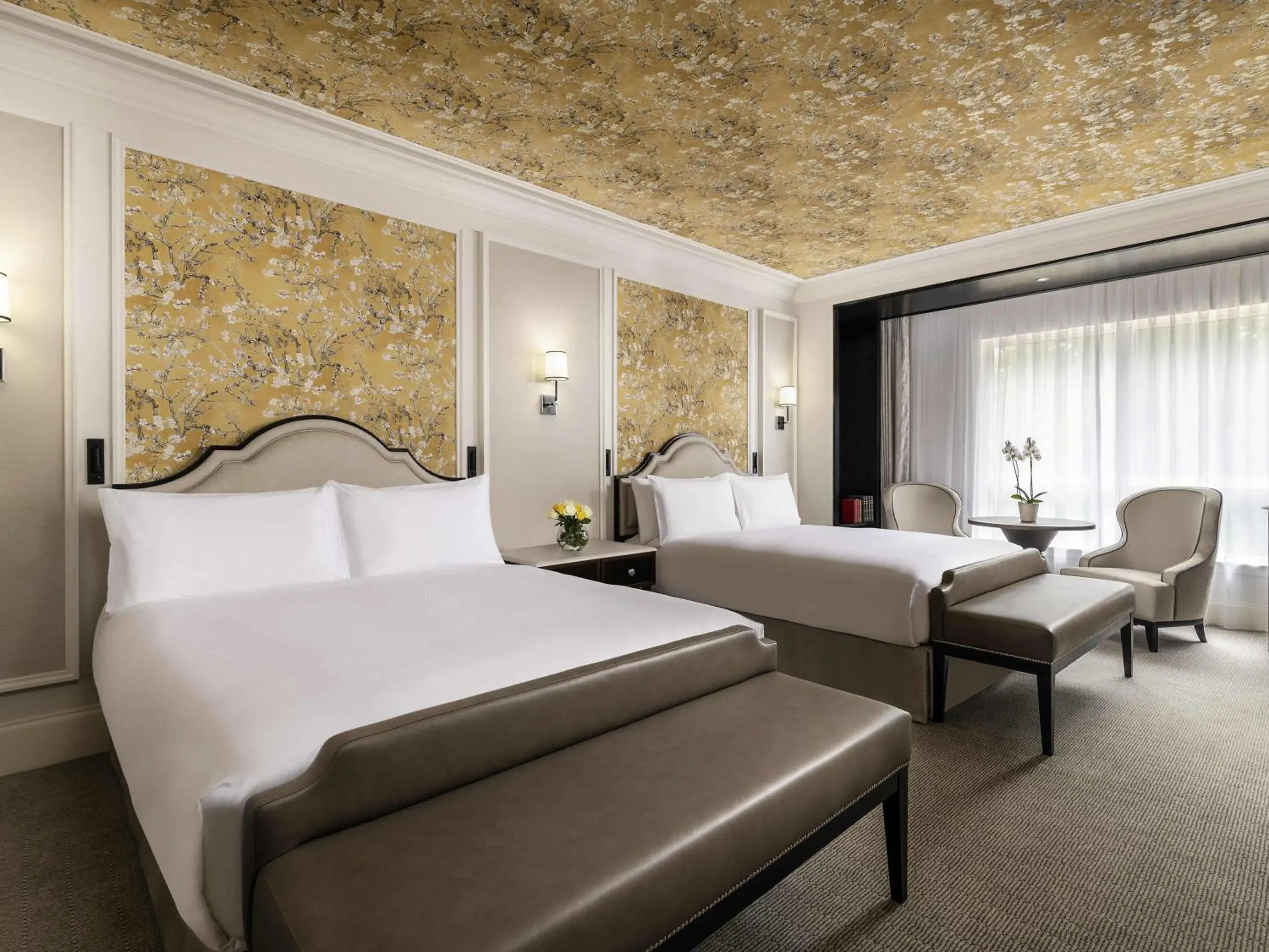 Deluxe Double Room in Fairmont Windsor Park Deluxe Double Room in Fairmont Windsor Park