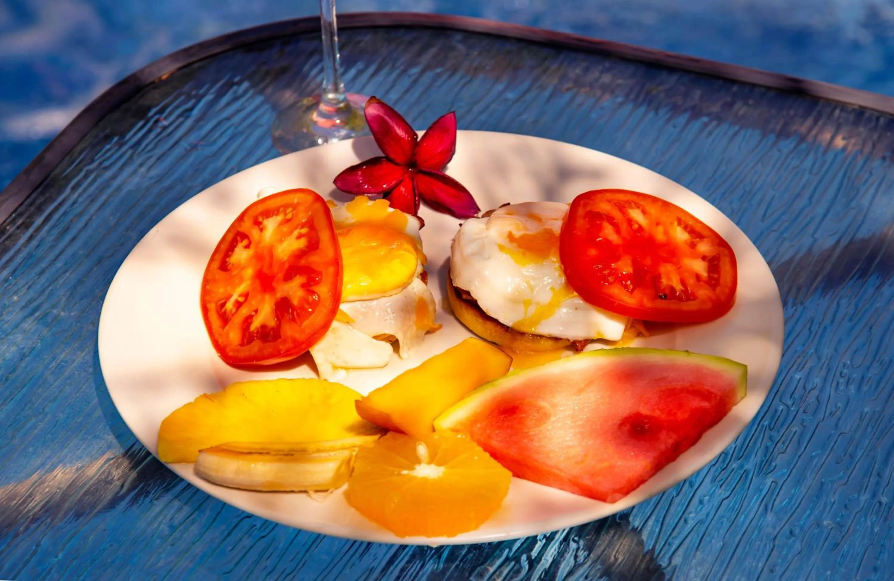 Food and drinks in The Grateful Hotel