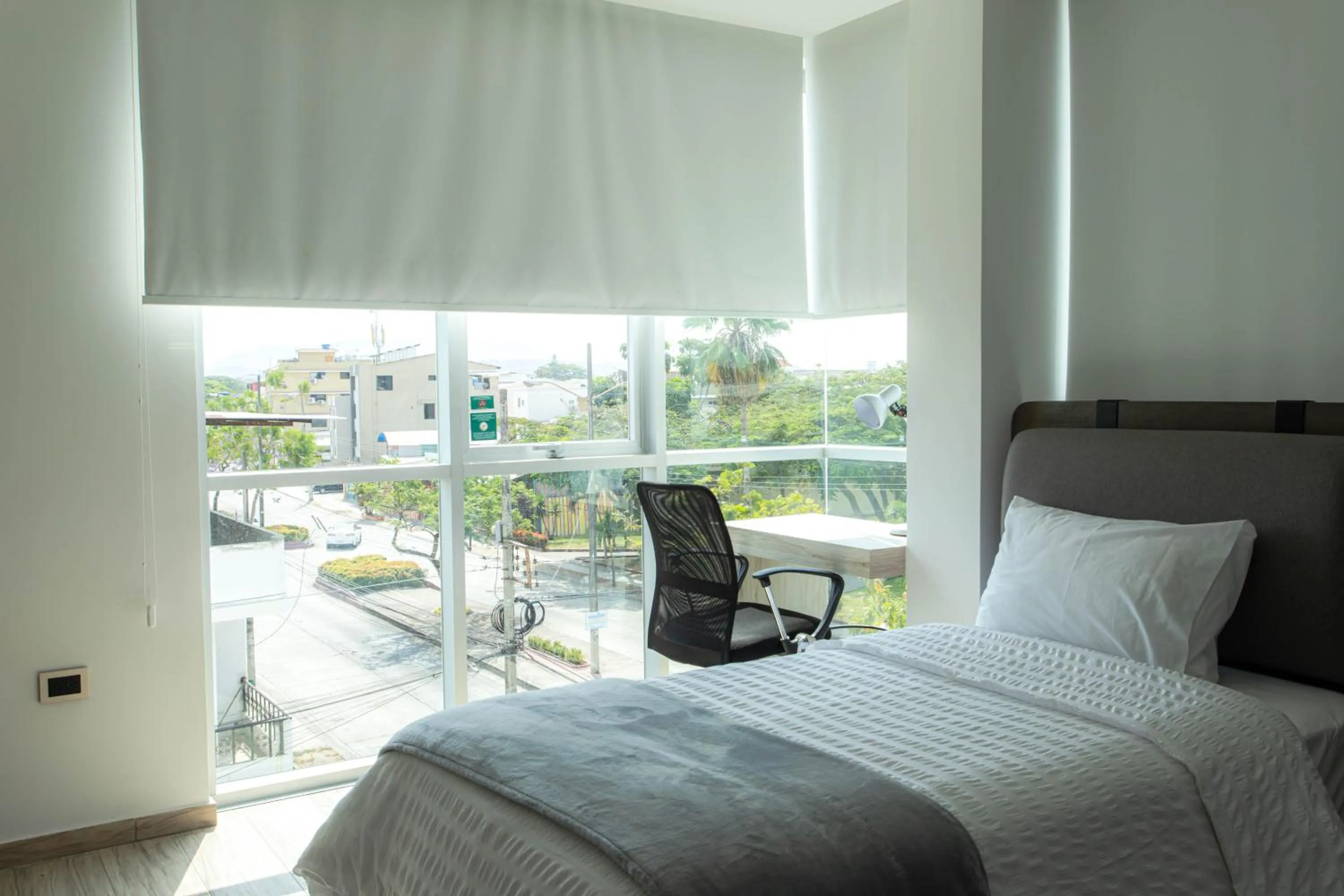 City view, Bed in Hotel Puerto Pacifico Guayaquil Airport