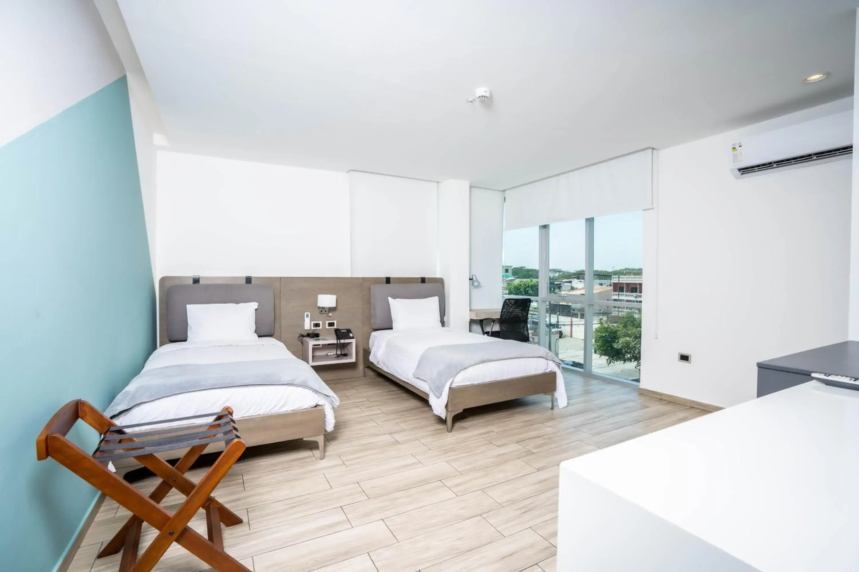 Twin Room in Hotel Puerto Pacifico Guayaquil Airport Twin Room in Hotel Puerto Pacifico Guayaquil Airport