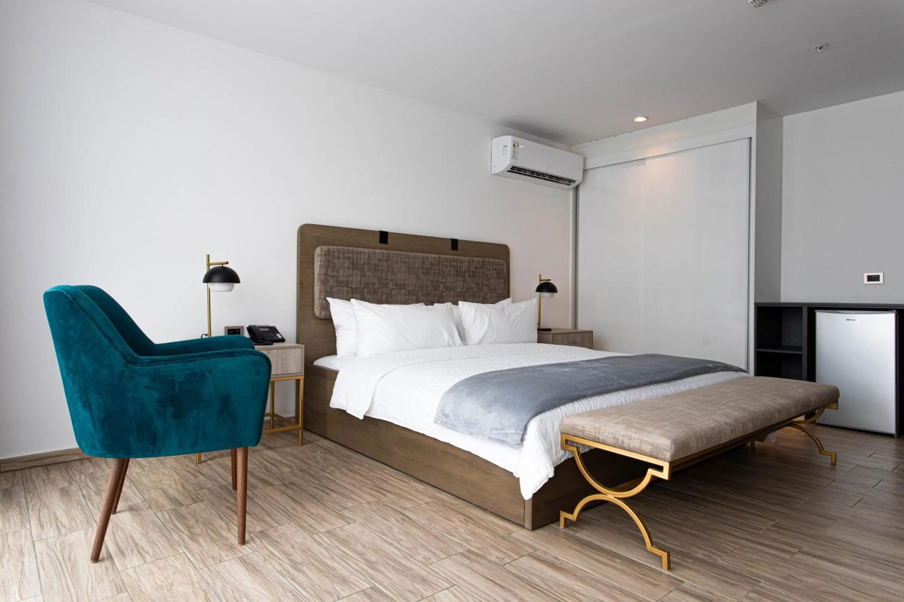 Bed in Hotel Puerto Pacifico Guayaquil Airport