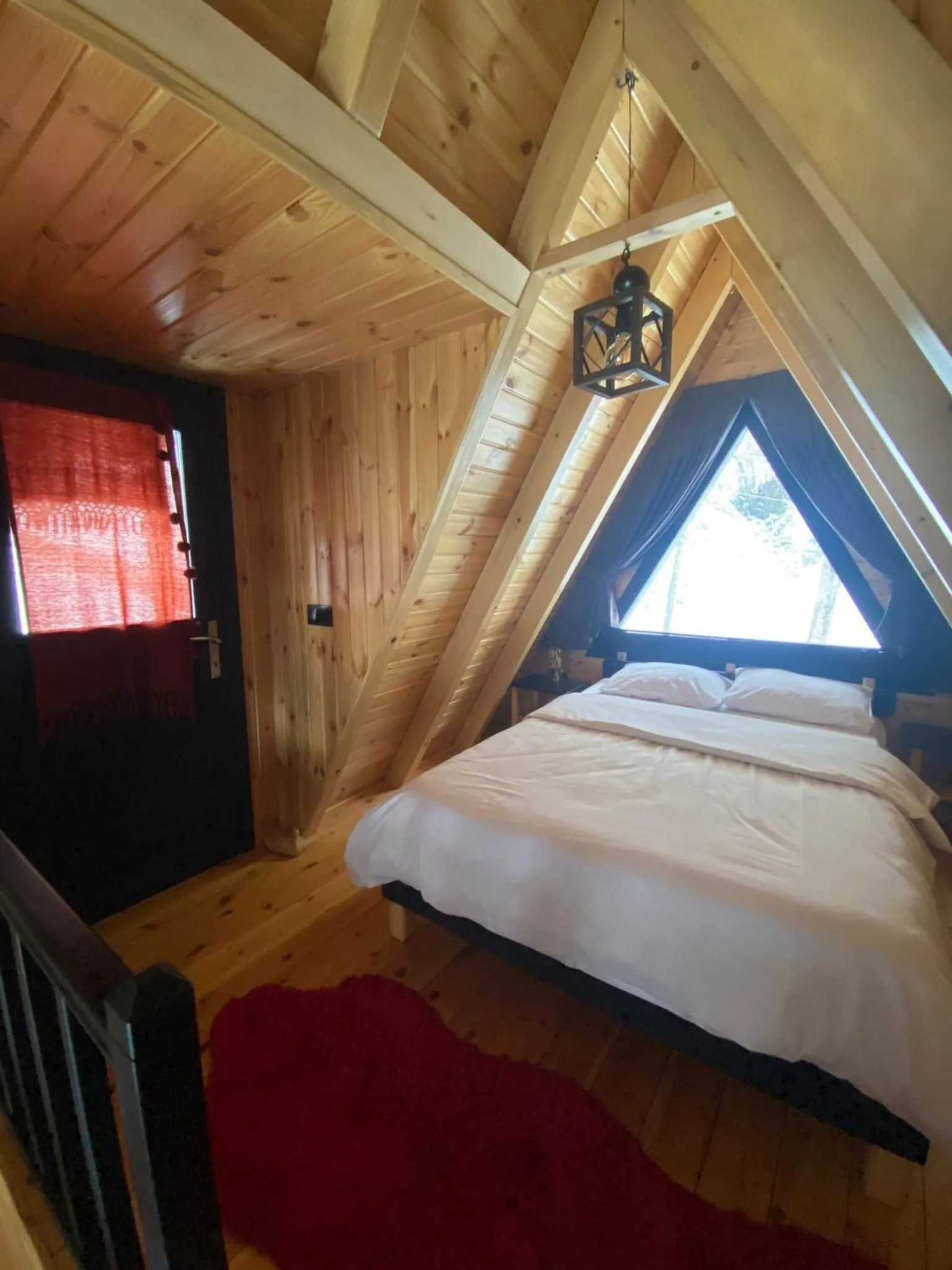 Bed in Sapanca Çağlayan Bungalow