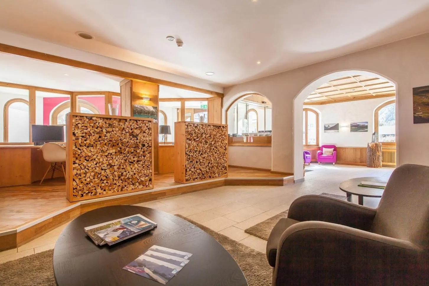 Lobby or reception in Hotel Rosatsch