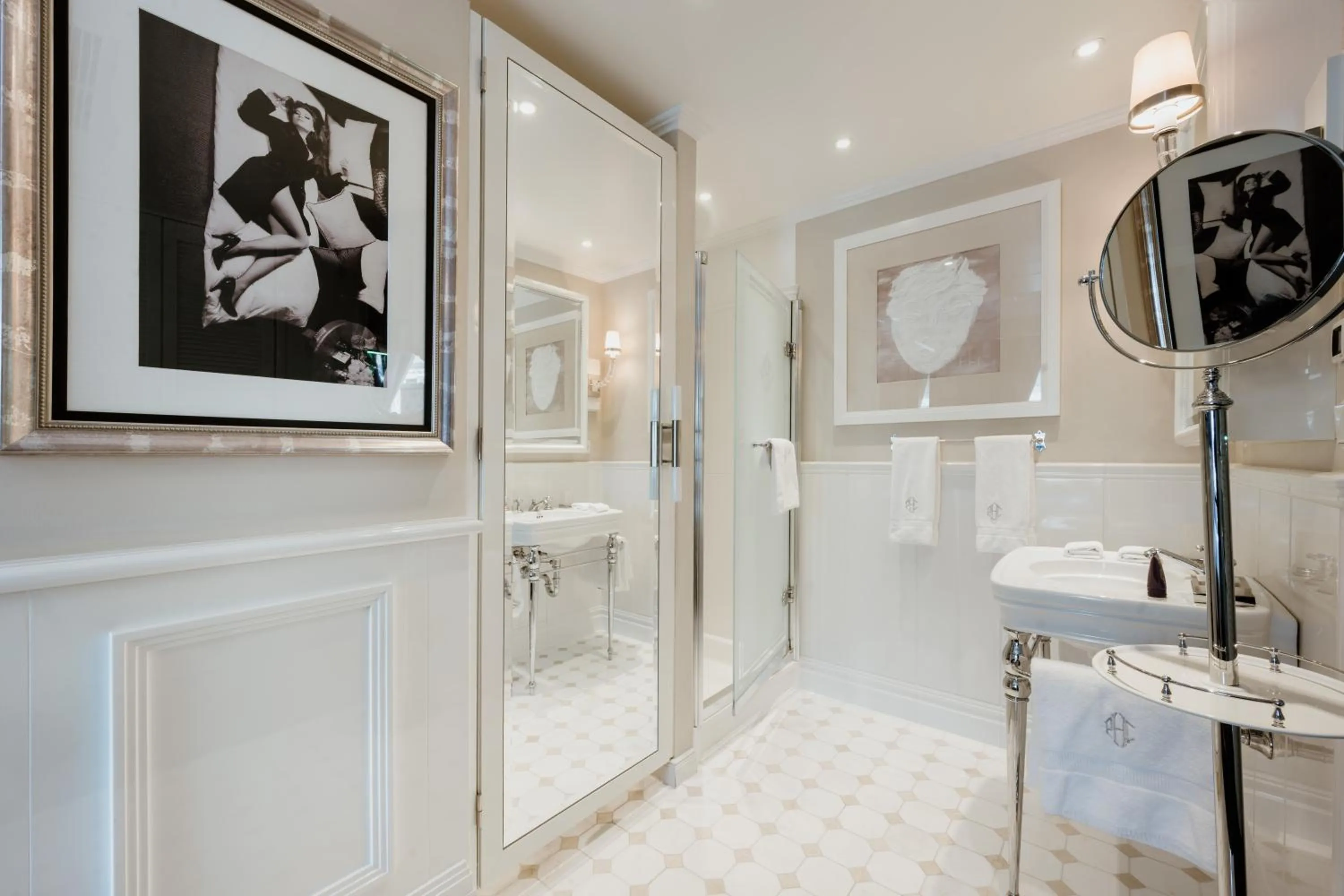 Bathroom in Schlosshotel Berlin