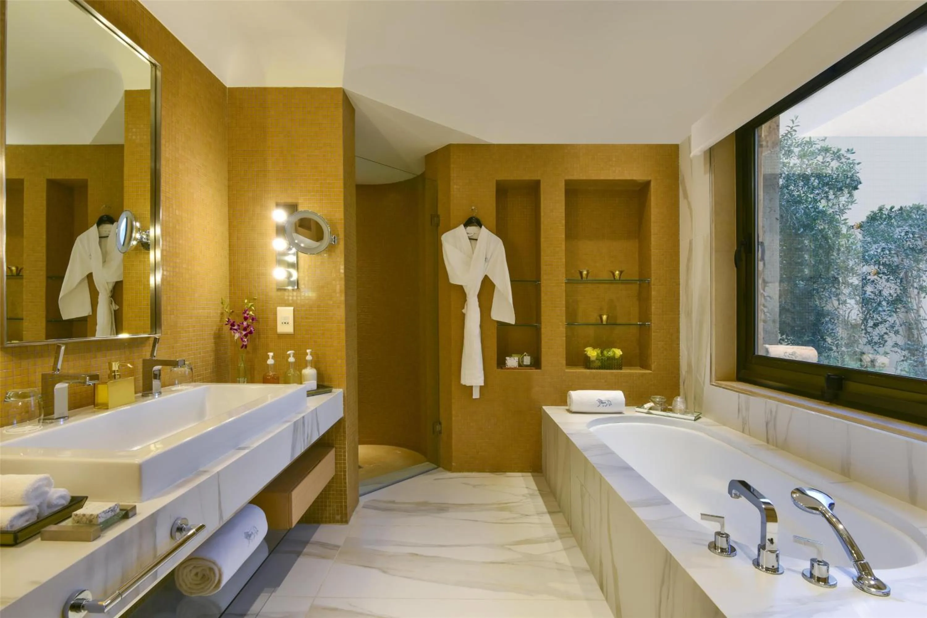 Bathroom in Kempinski Hotel Ishtar Dead Sea