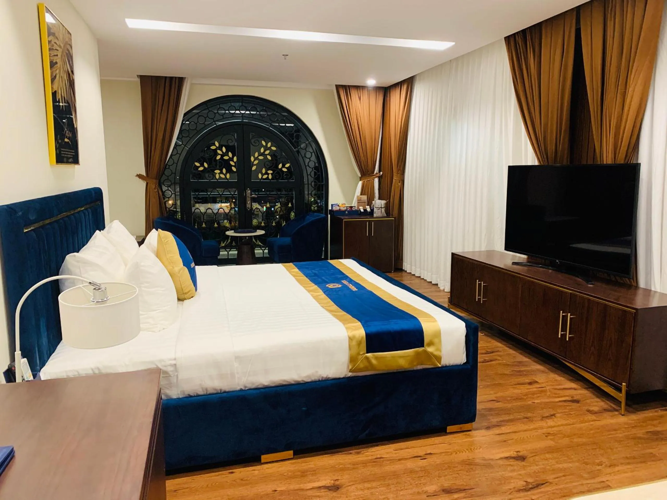 Bedroom, Bed in Sandals Vista Hotel