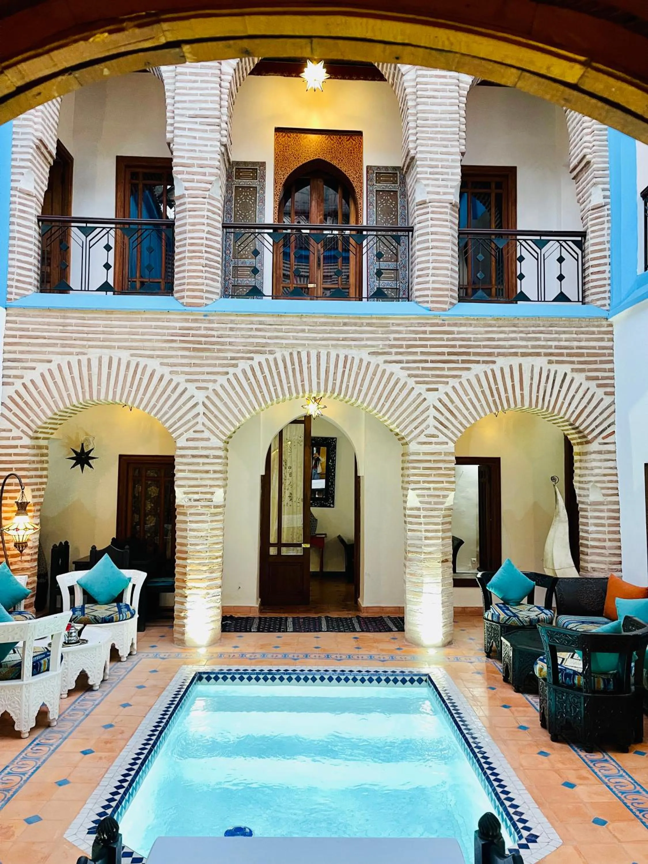 Property building in Riad Zarka By La Siredrah