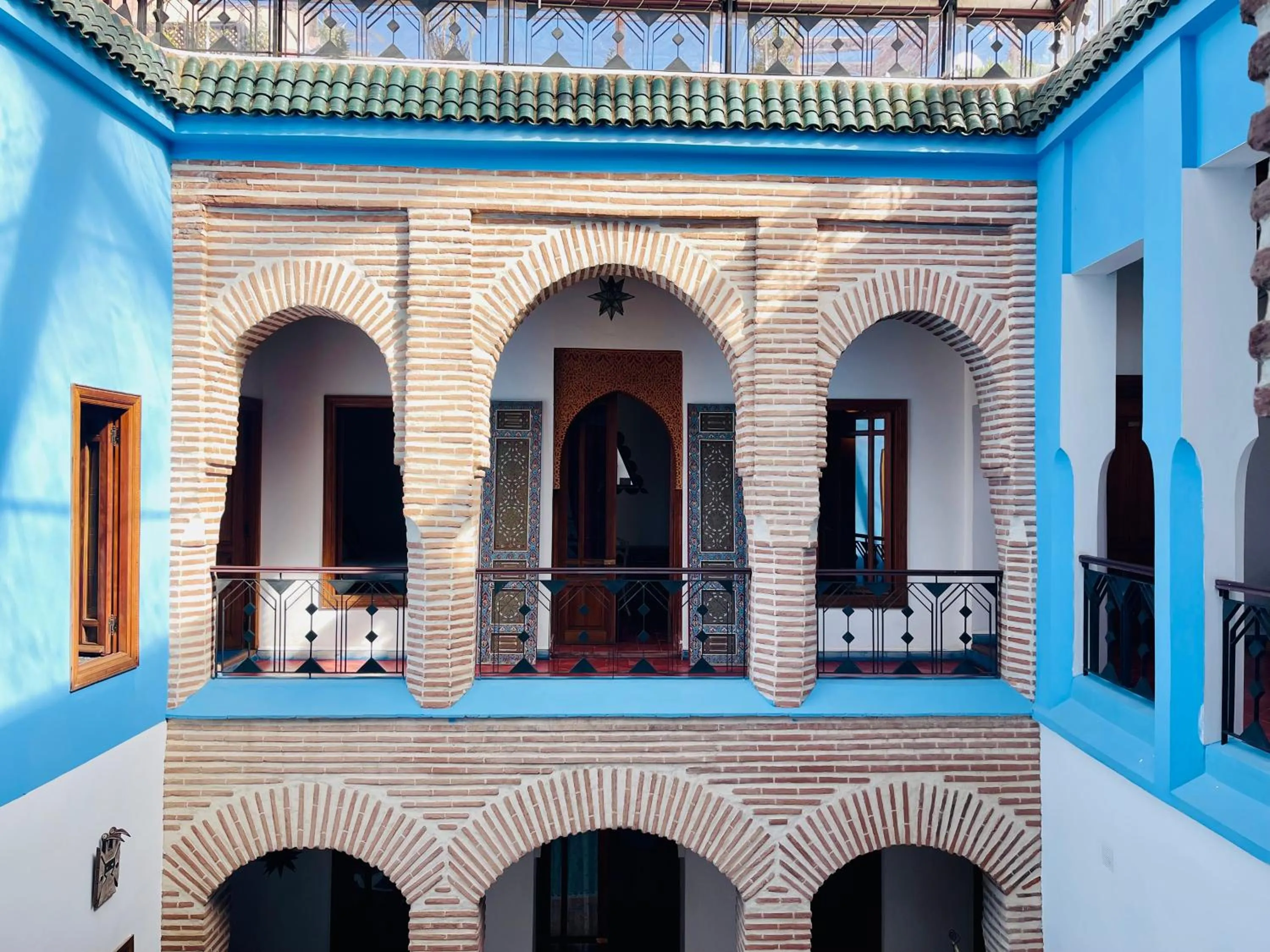 Property building in Riad Zarka By La Siredrah