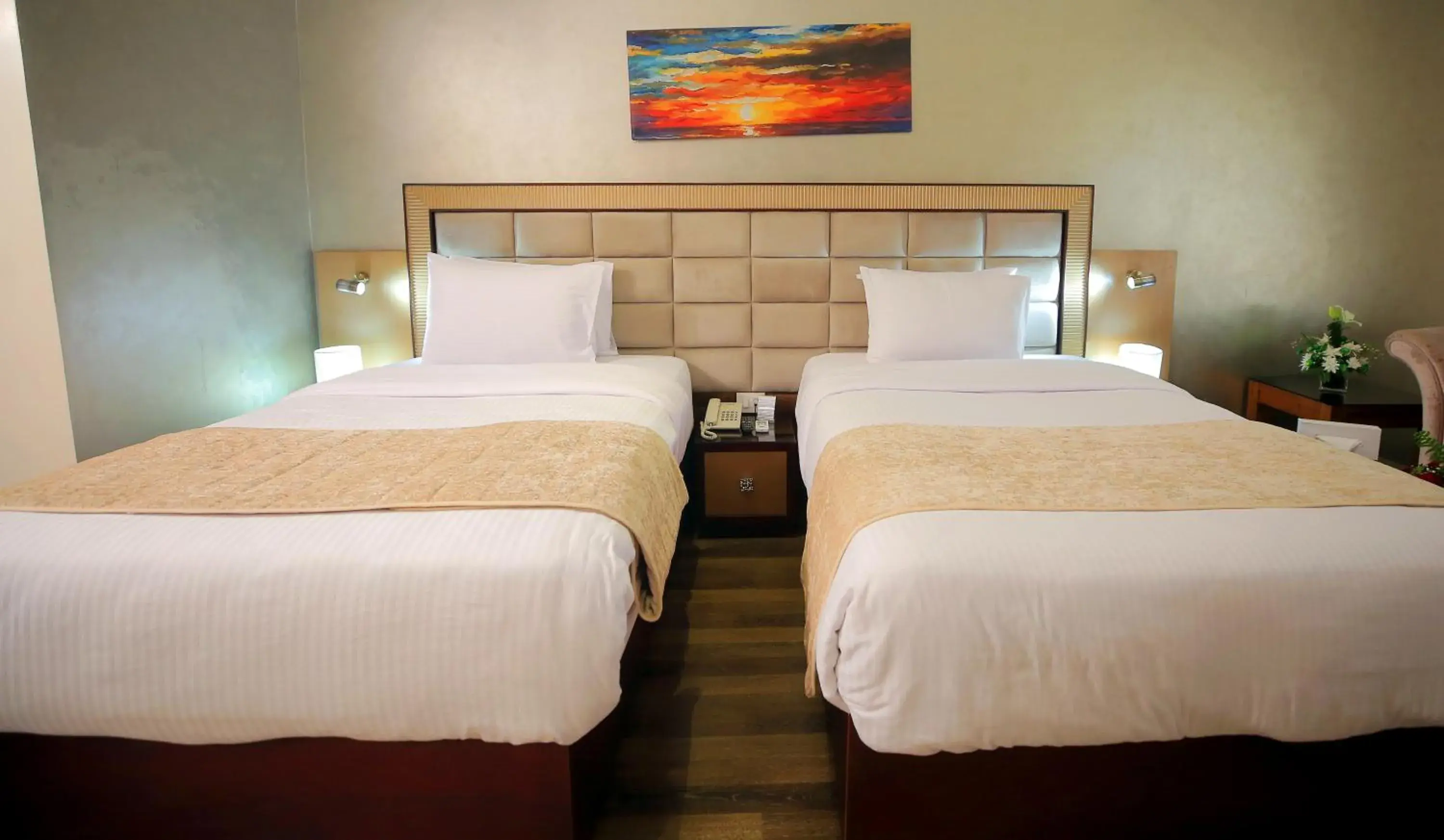 Deluxe Double Room (2 Adults + 1 Child) in Cairo Taj Hotels & Suites - Dokki Deluxe Double Room (2 Adults + 1 Child) in Cairo Taj Hotels & Suites - Dokki
