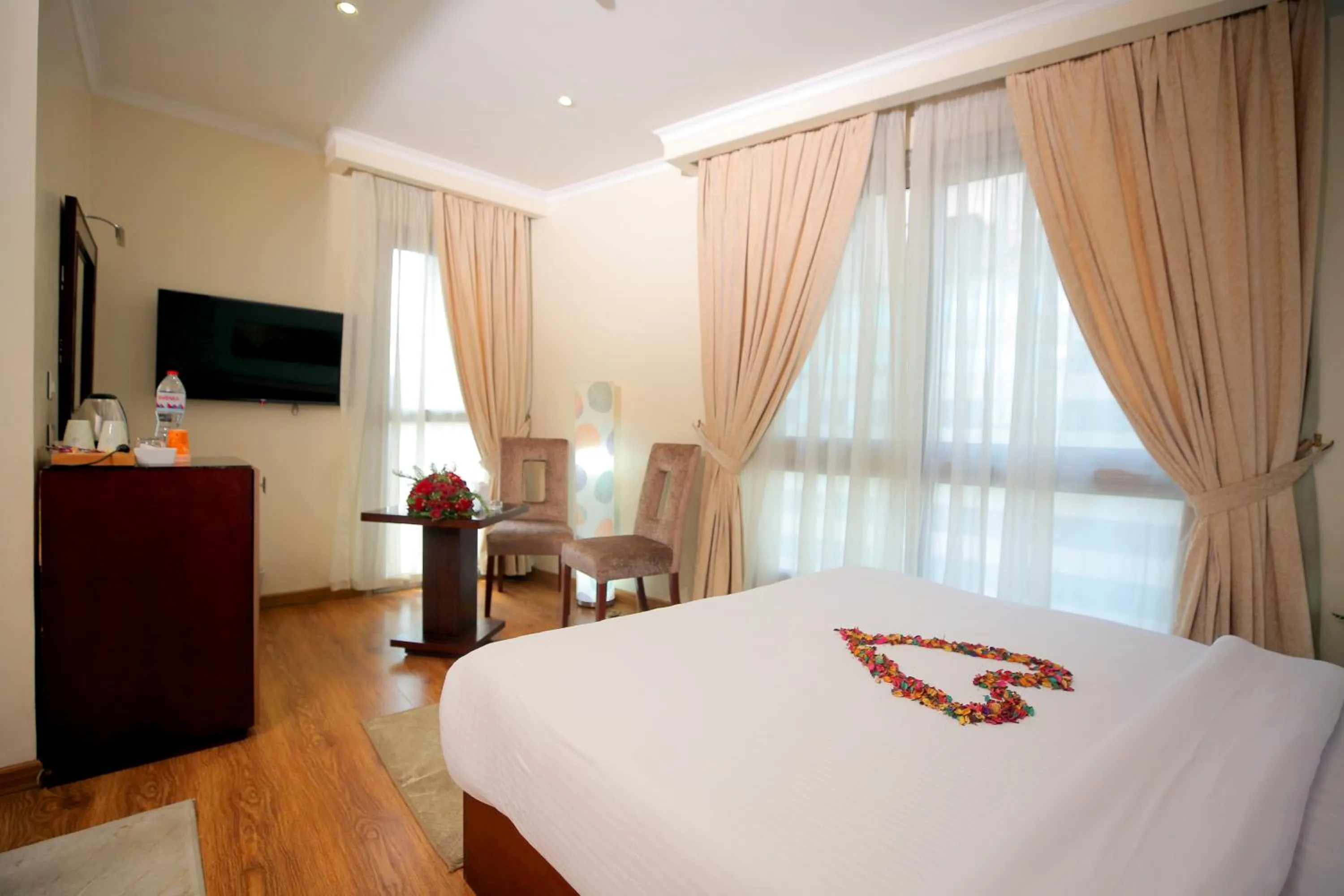 Bed in Cairo Taj Hotels & Suites - Dokki