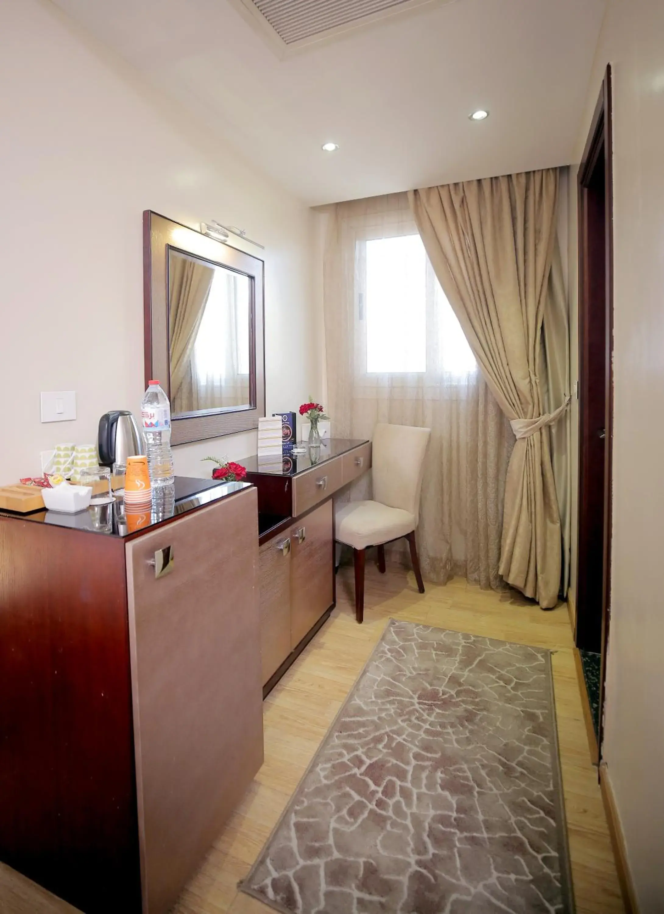 Standard Double Room in Cairo Taj Hotels & Suites - Dokki Standard Double Room in Cairo Taj Hotels & Suites - Dokki