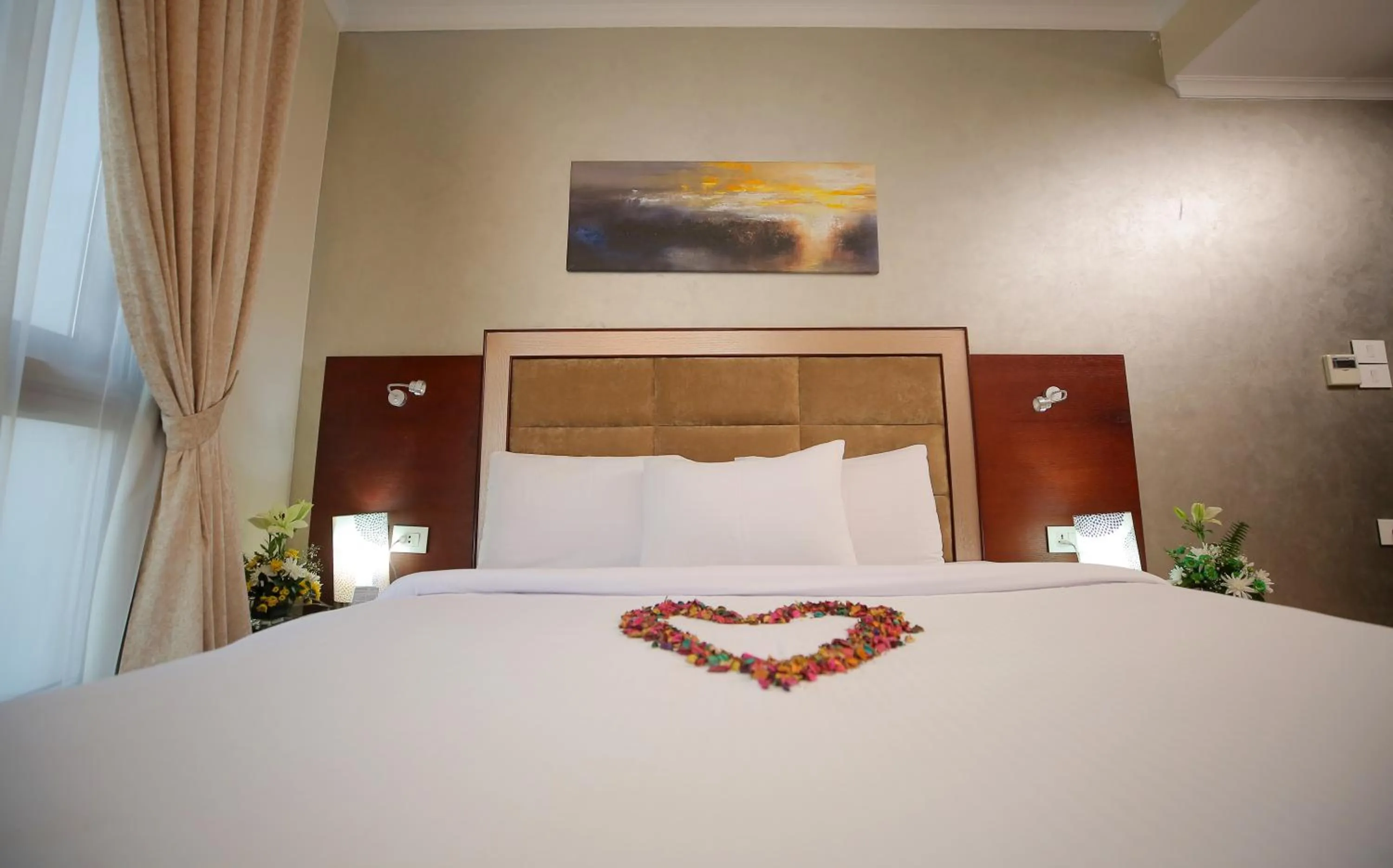 Bed in Cairo Taj Hotels & Suites - Dokki