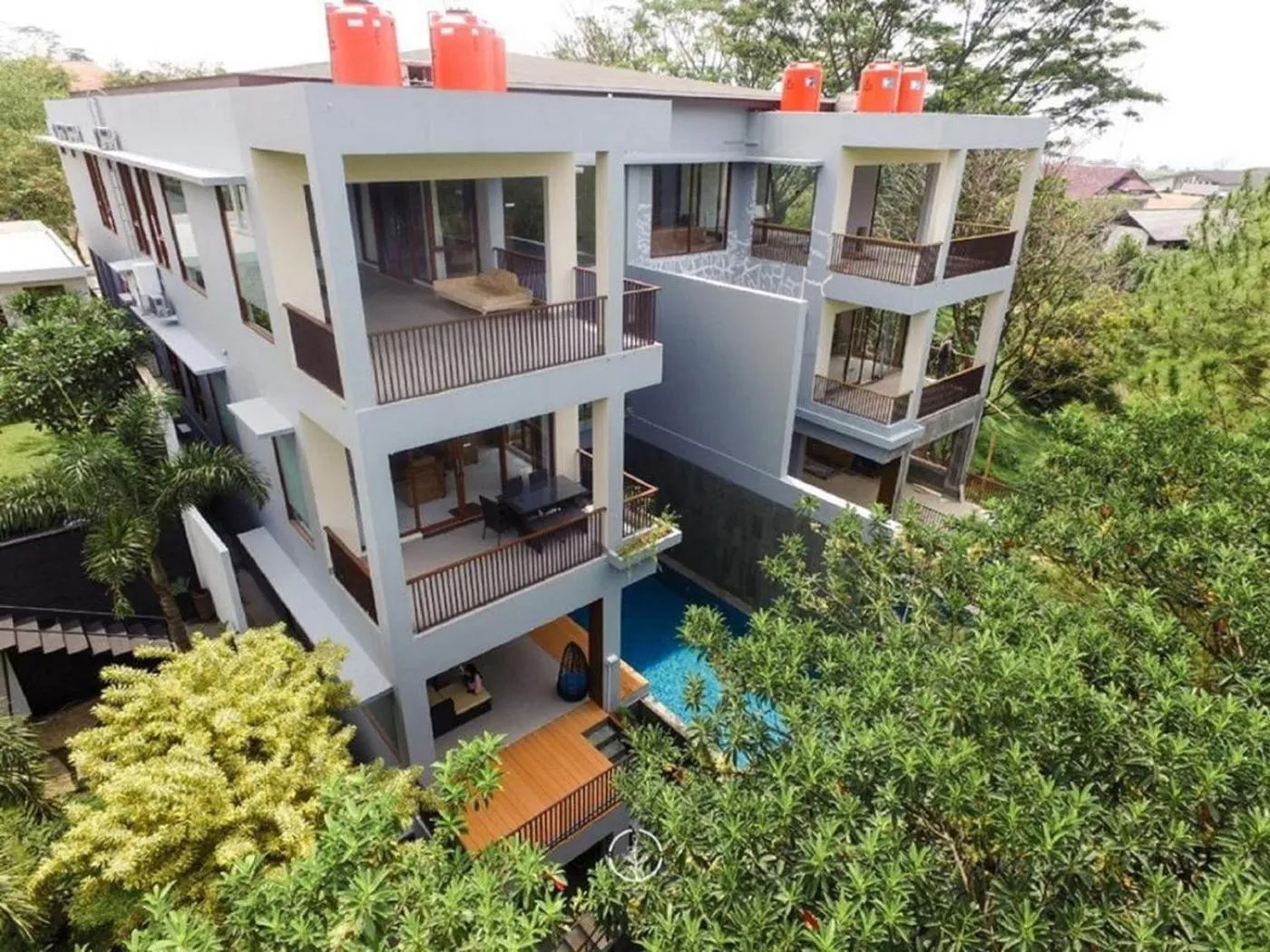 Property building in Asmaya Hill View Villa 7 bedrooms with a private swimming pool and billiard table