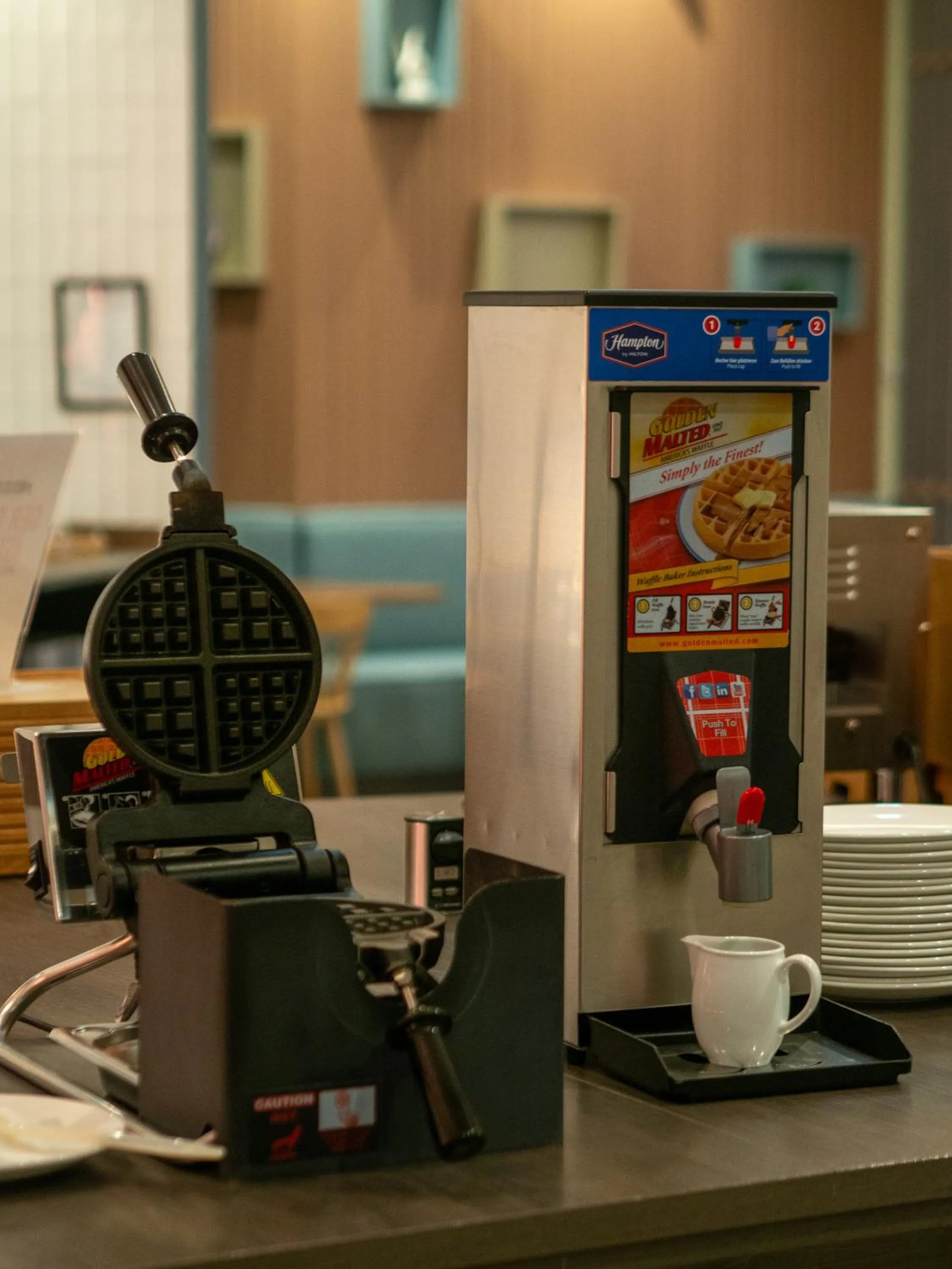 Coffee/tea facilities in Hampton by Hilton Munich Airport South