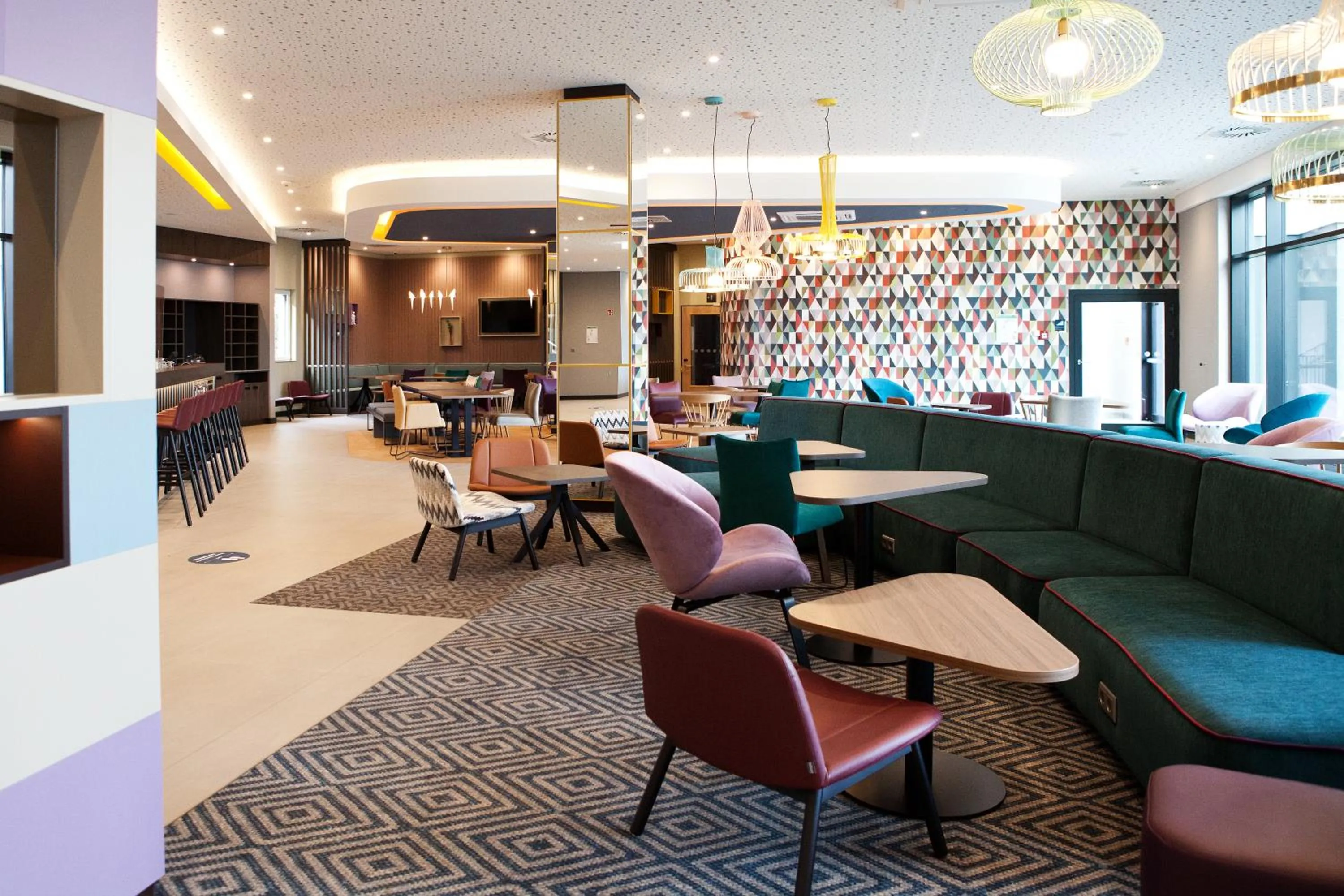 Restaurant/places to eat in Hampton by Hilton Munich Airport South